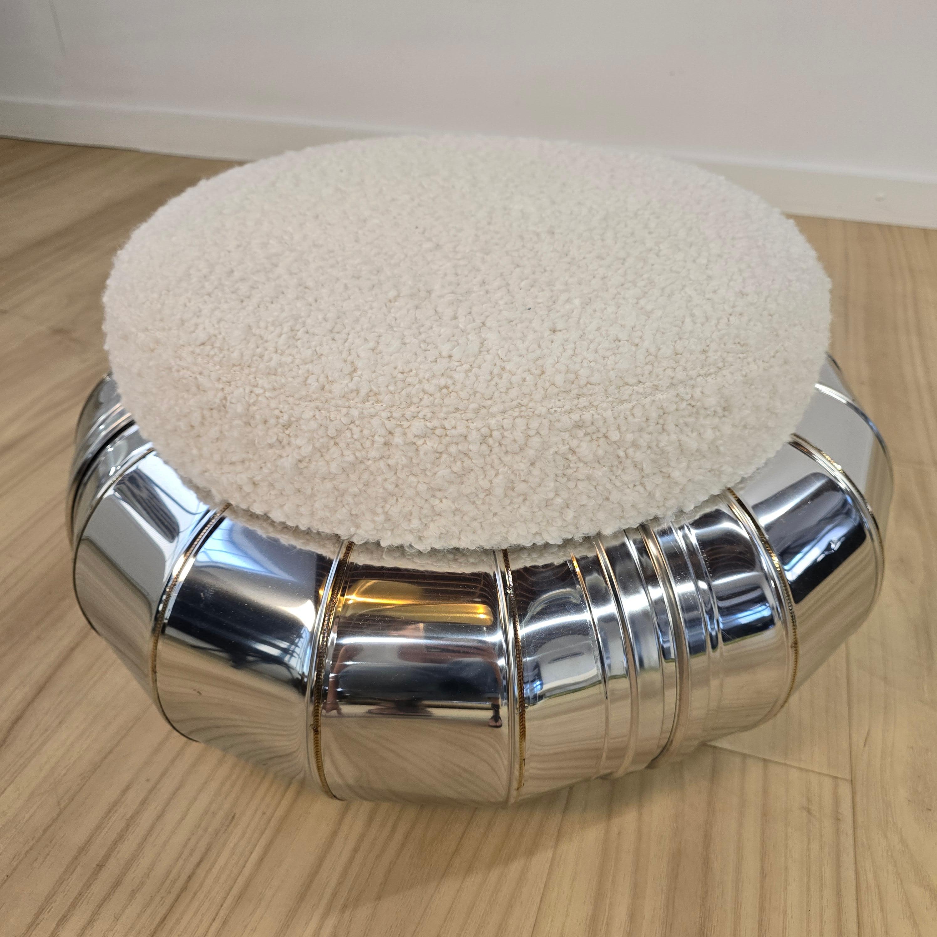 italien Petit pouf Tacchini Torus *Echantillon d'exposition en vente