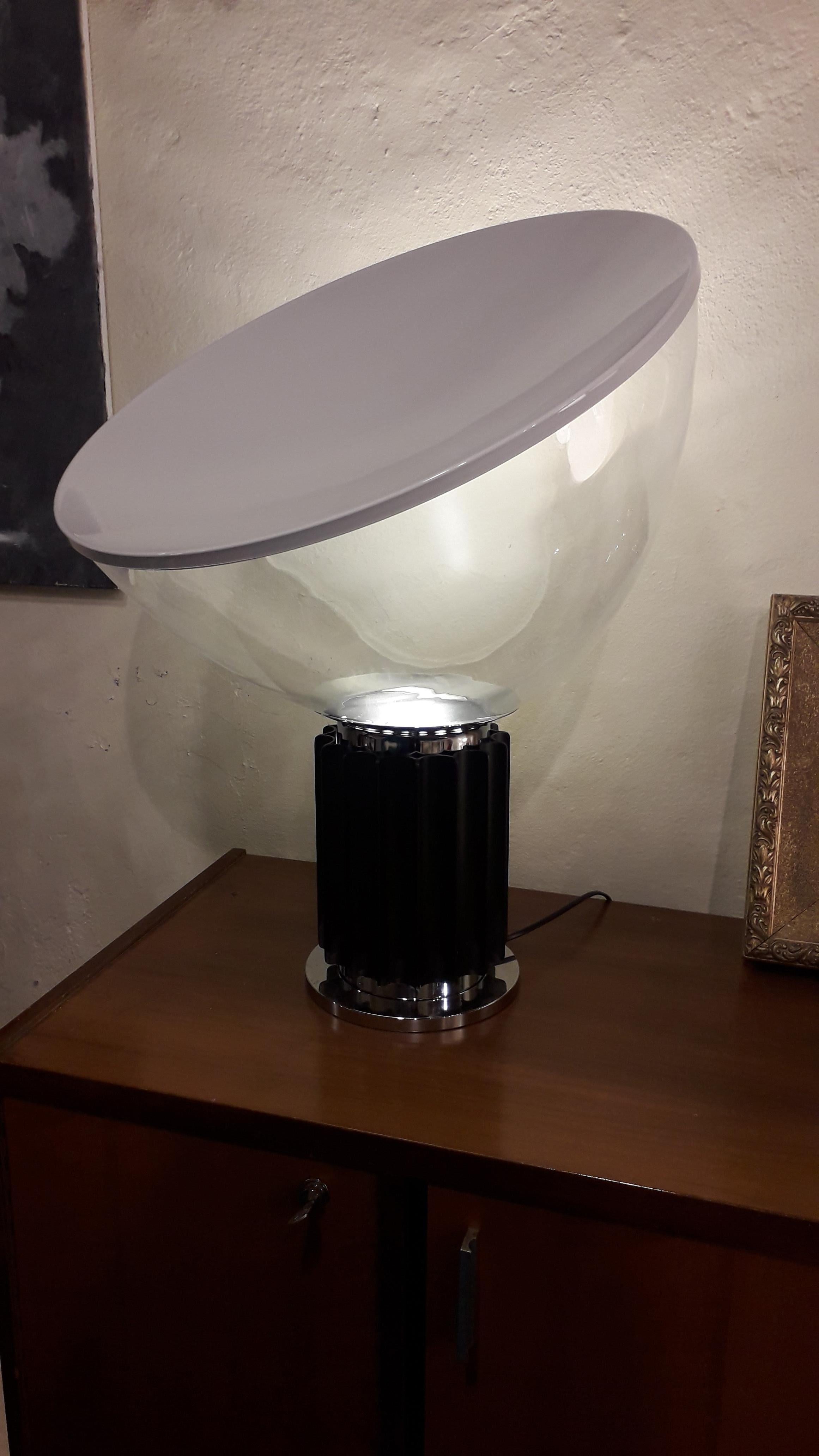 Late 20th Century Taccia Table Lamp by Achille & Pier Giacomo Castiglioni from Flos