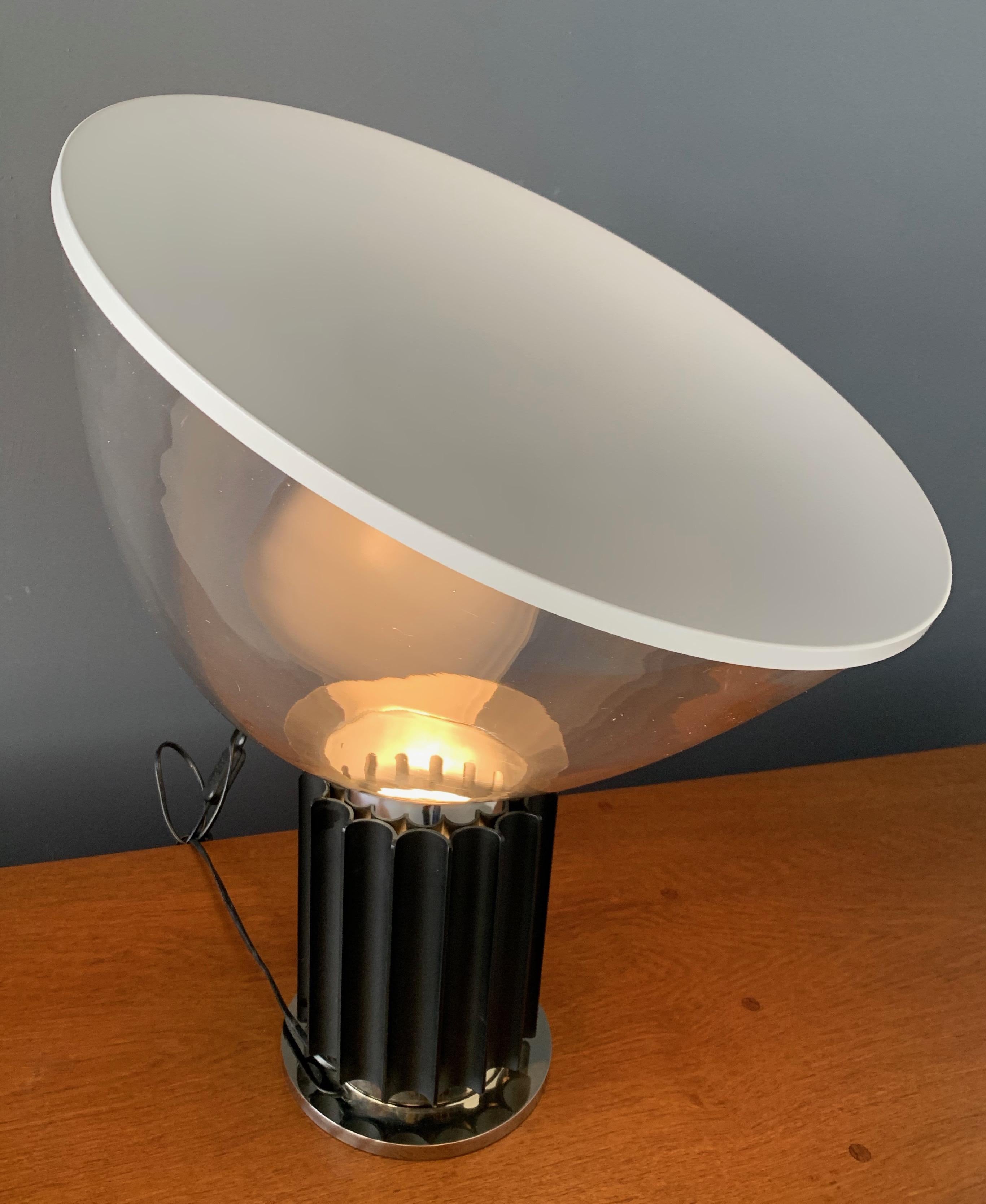 Taccia Table Lamp Designed by Achille Castiglioni for Flos In Good Condition In Philadelphia, PA