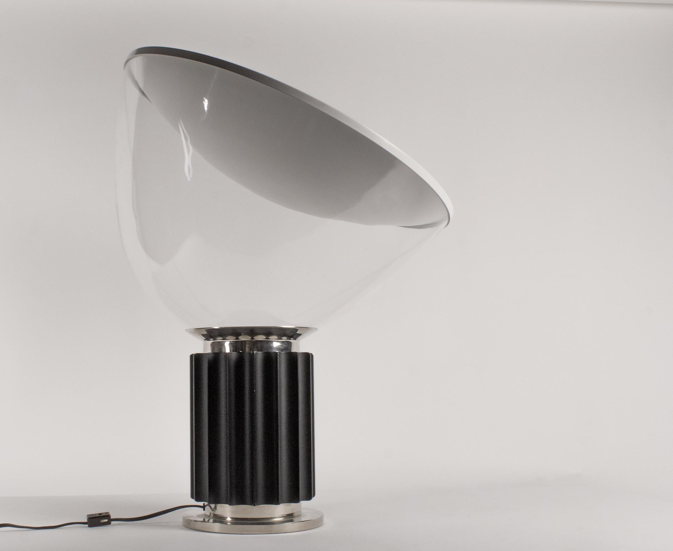 Blown Glass Taccia Table Lamp Designed by Achille Castiglioni for Flos Vintage 1970s