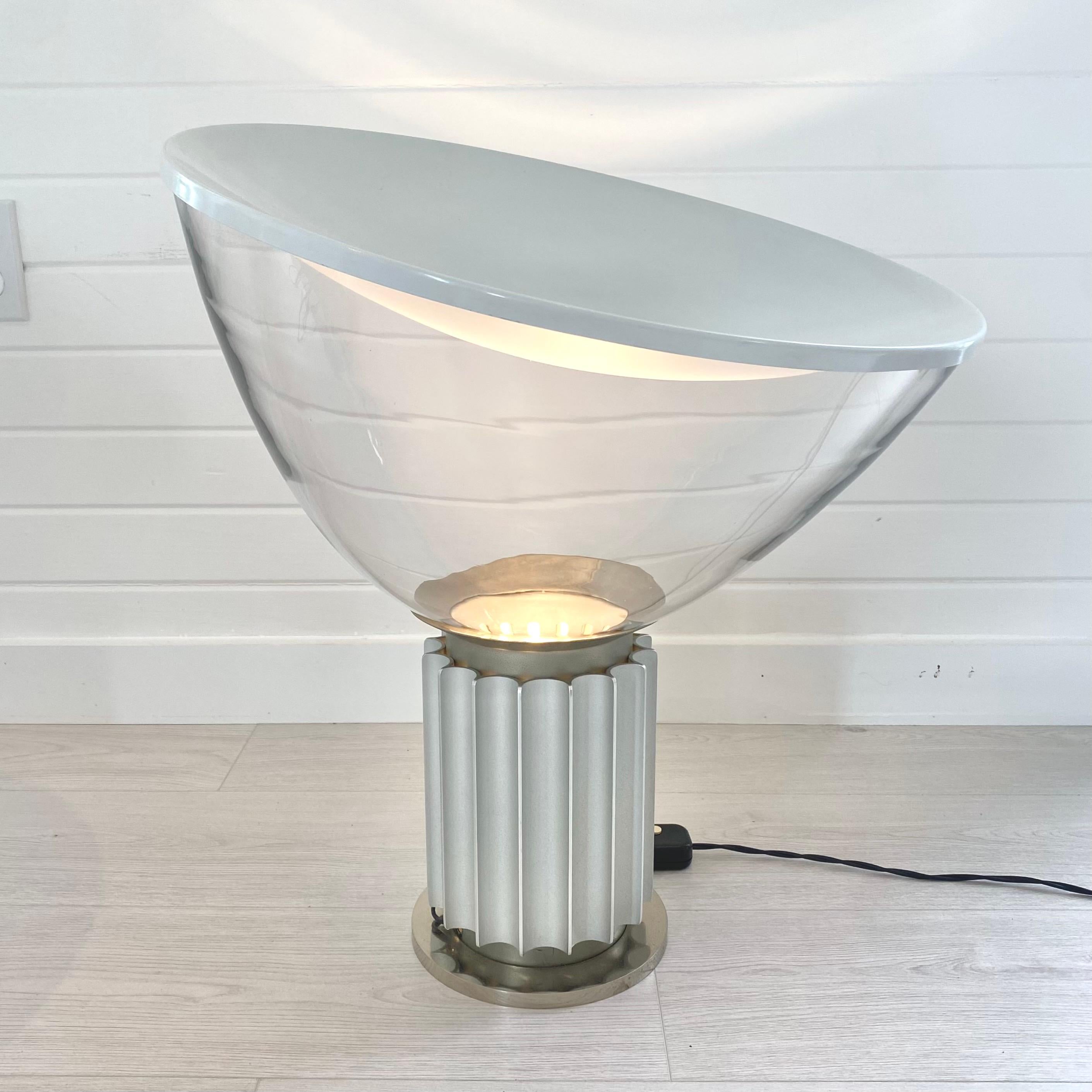 Lámparas de mesa Taccia de Achille Castiglioni, años 60 Italia mediados del siglo XX en venta
