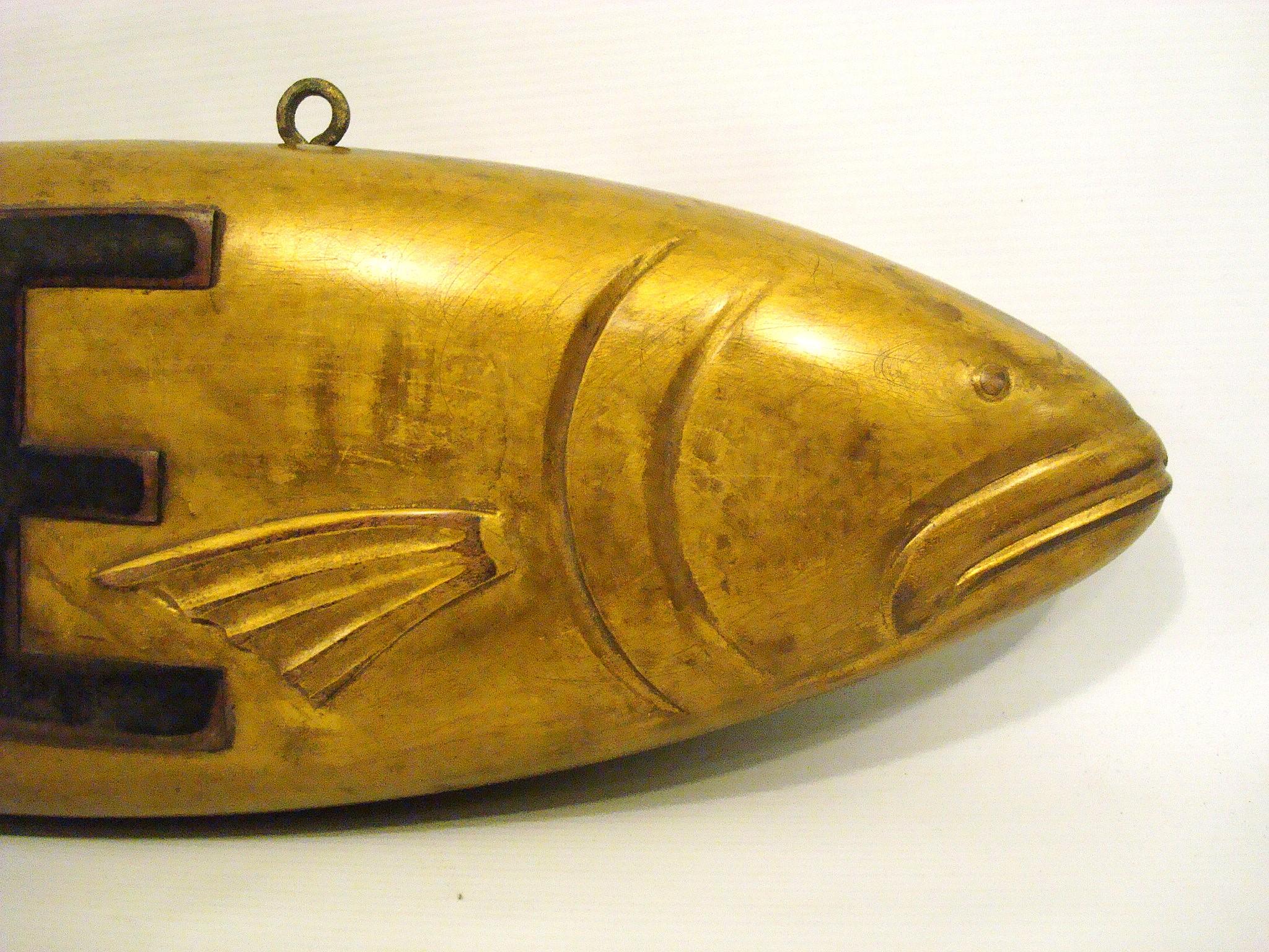 Insegna folkloristica in legno di Tackle Fish Store Teade. Caccia Pesca Cabine.  USA 1930 in vendita 5