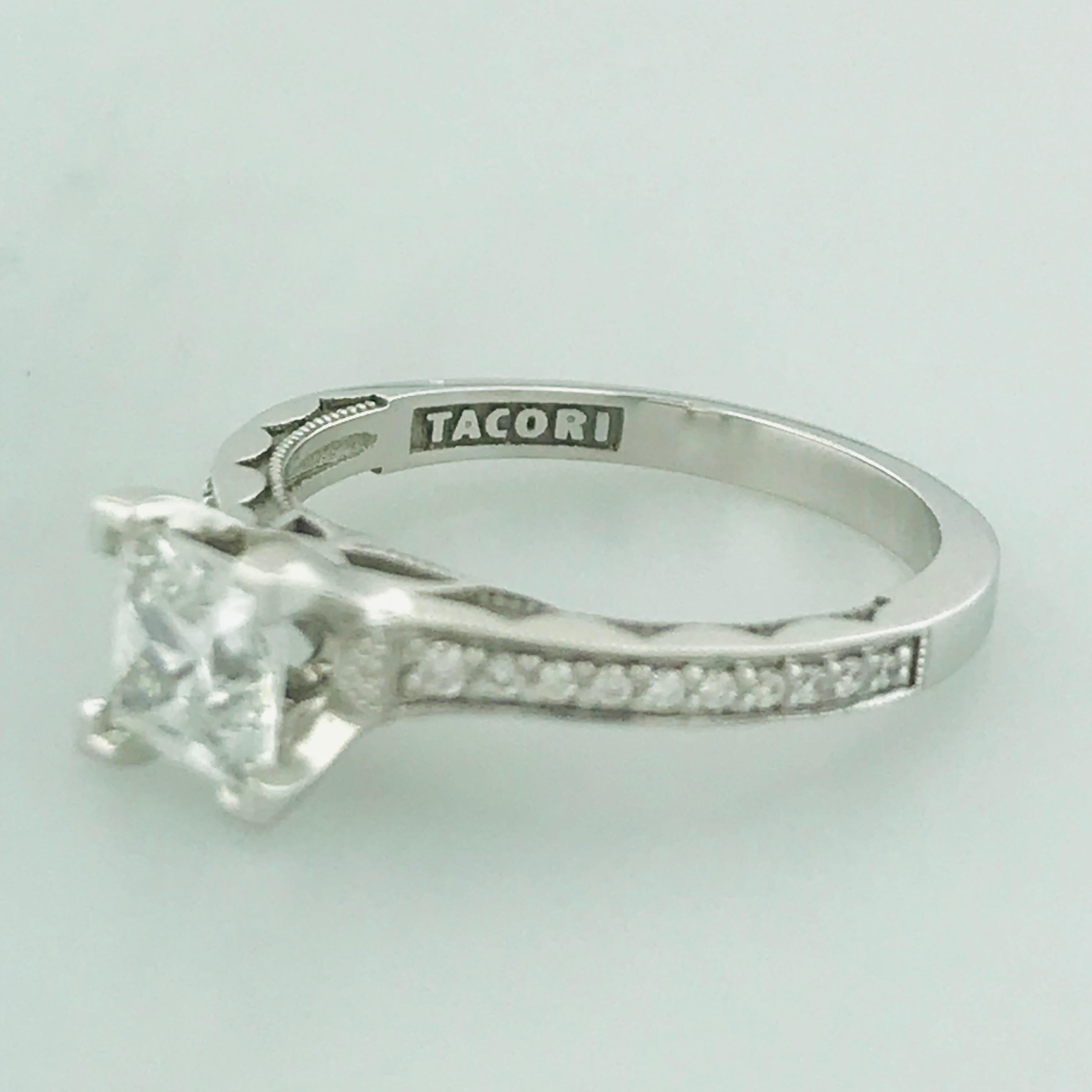 Tacori 1.00 Carat Princess Cut or Square Diamond 18 Karat White Gold Ring In New Condition For Sale In Austin, TX