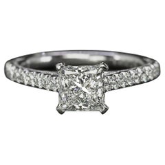 Anello di fidanzamento Tacori con diamante taglio principessa da 1,22 carati F-G VS1 in platino