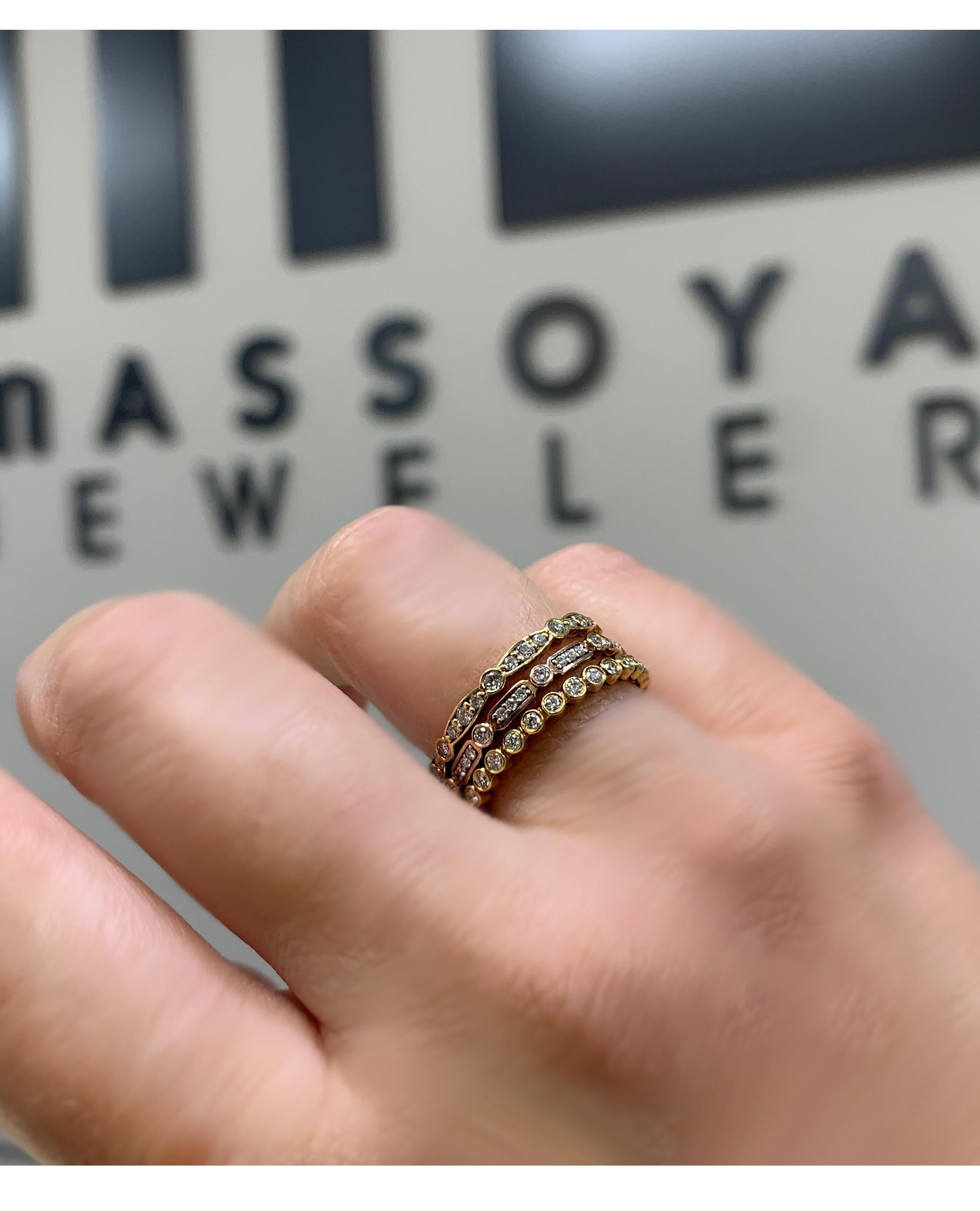 Tacori 202-2ETPK Sculpted Crescent 18K Pink Gold Eternity Ring In New Condition For Sale In Old Tappan, NJ
