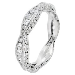 Tacori 2578 Bague éternelle en or blanc 18K style ruban avec diamants 0.87 carat