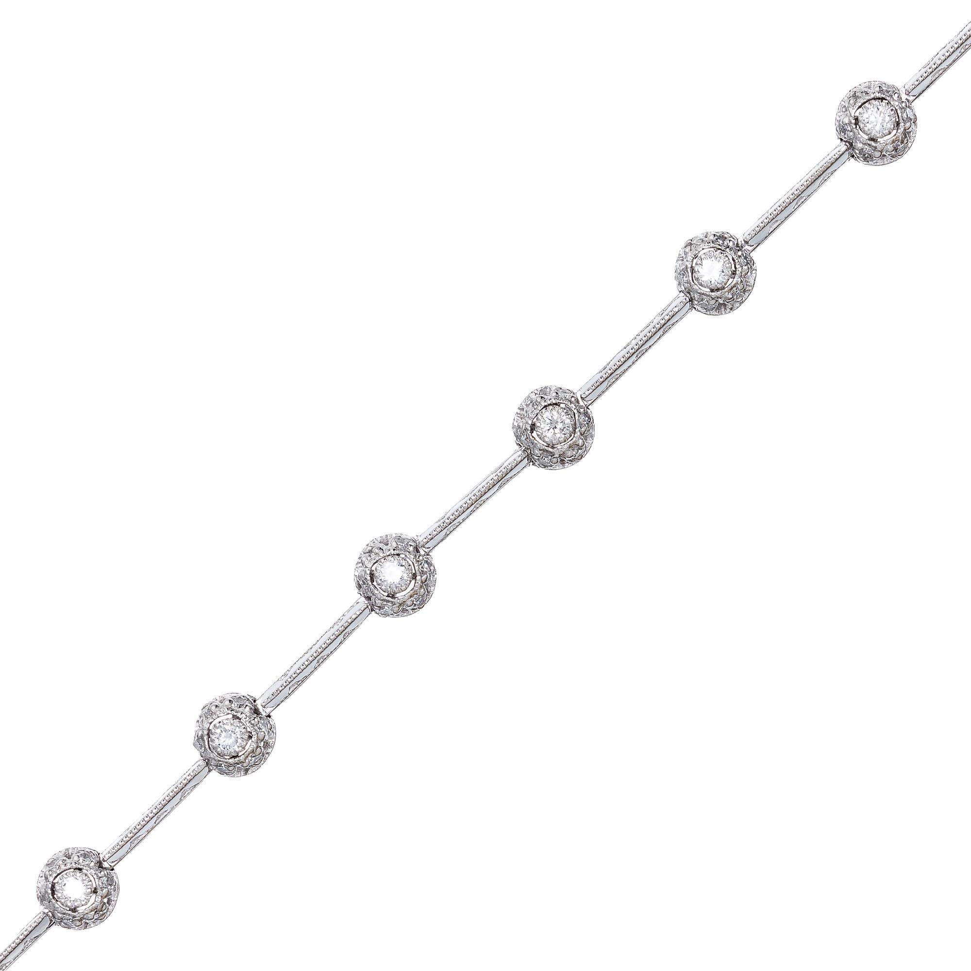 Tacori Bracelet à maillons articulés en platine avec diamants de 0,90 carat Bon état - En vente à Stamford, CT