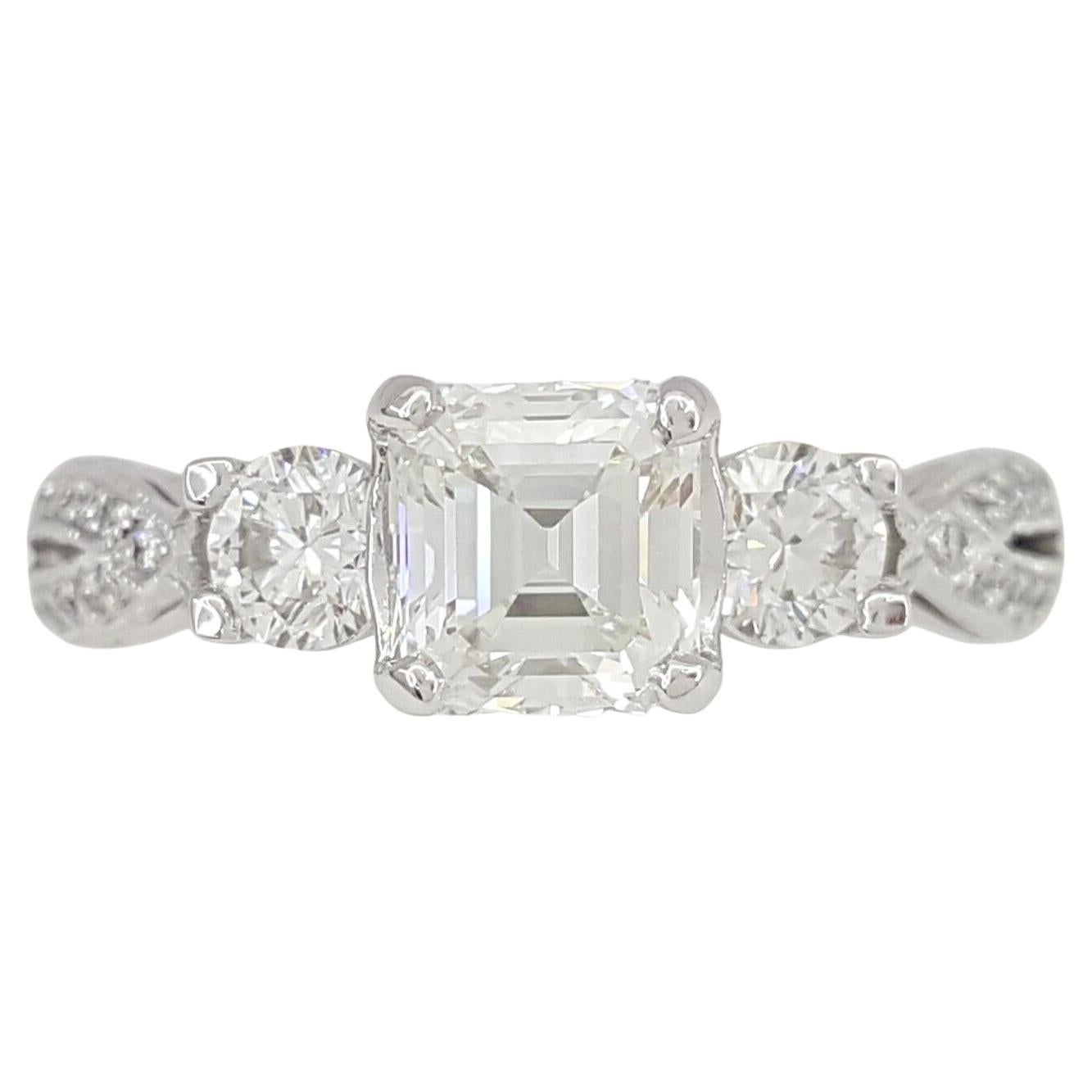 Tacori Asscher Cut Diamond 3-Stone Engagement Ring For Sale
