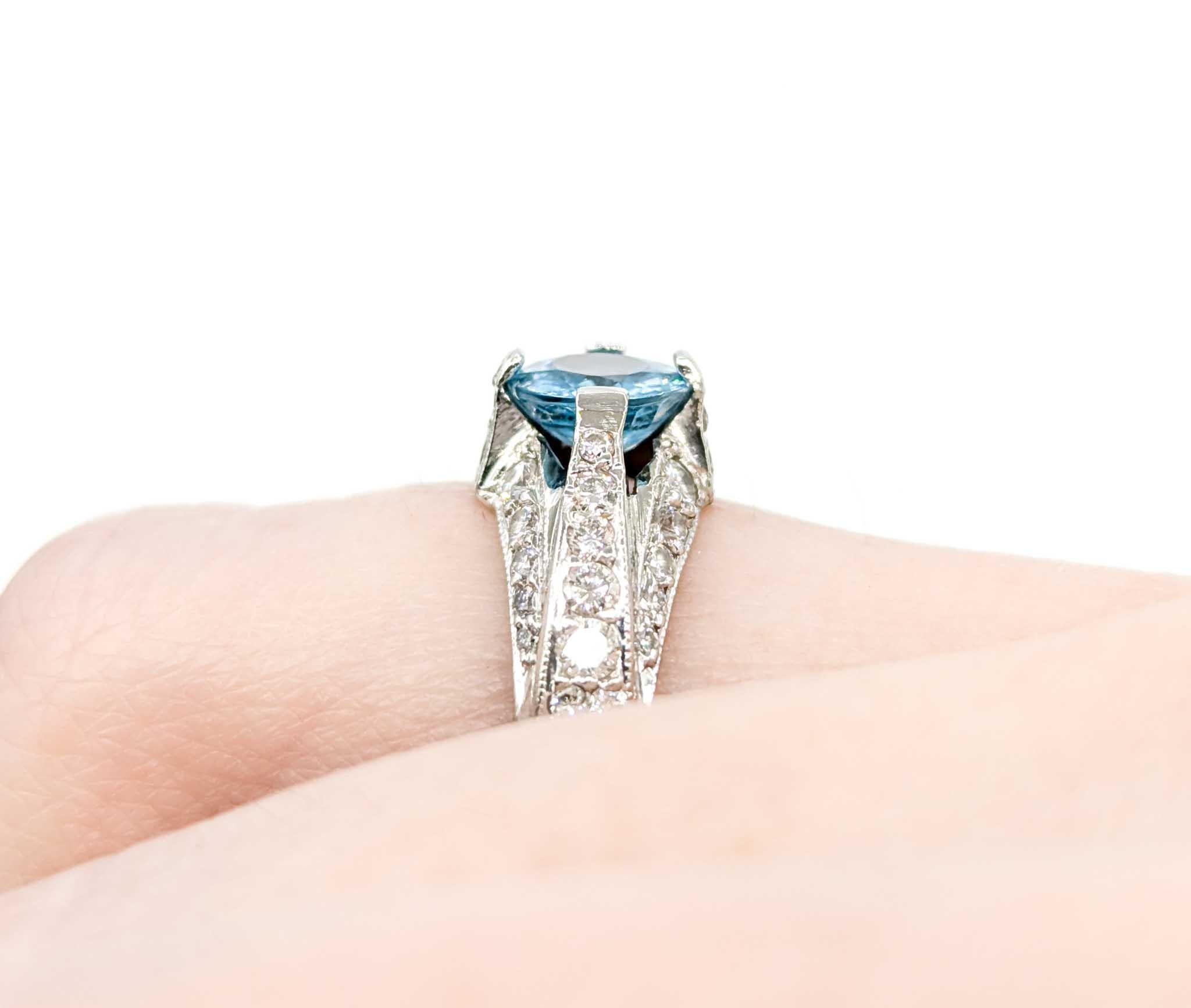 Tacori Blue Zircon & Diamond Ring in Platinum In Excellent Condition For Sale In Bloomington, MN
