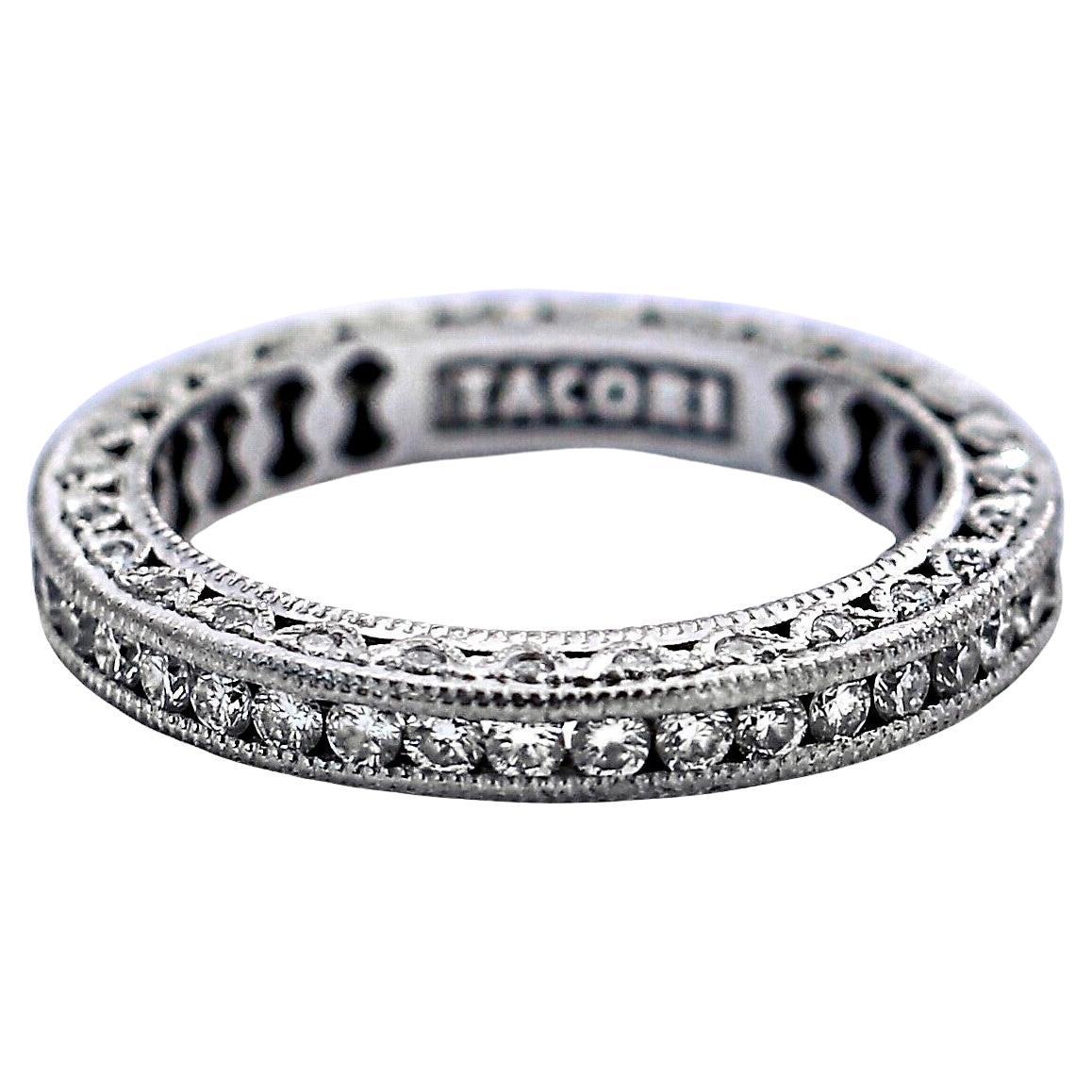 Tacori Classic Crescent 18K Weißgold Diamant Eternity Band Größe 5 1/2