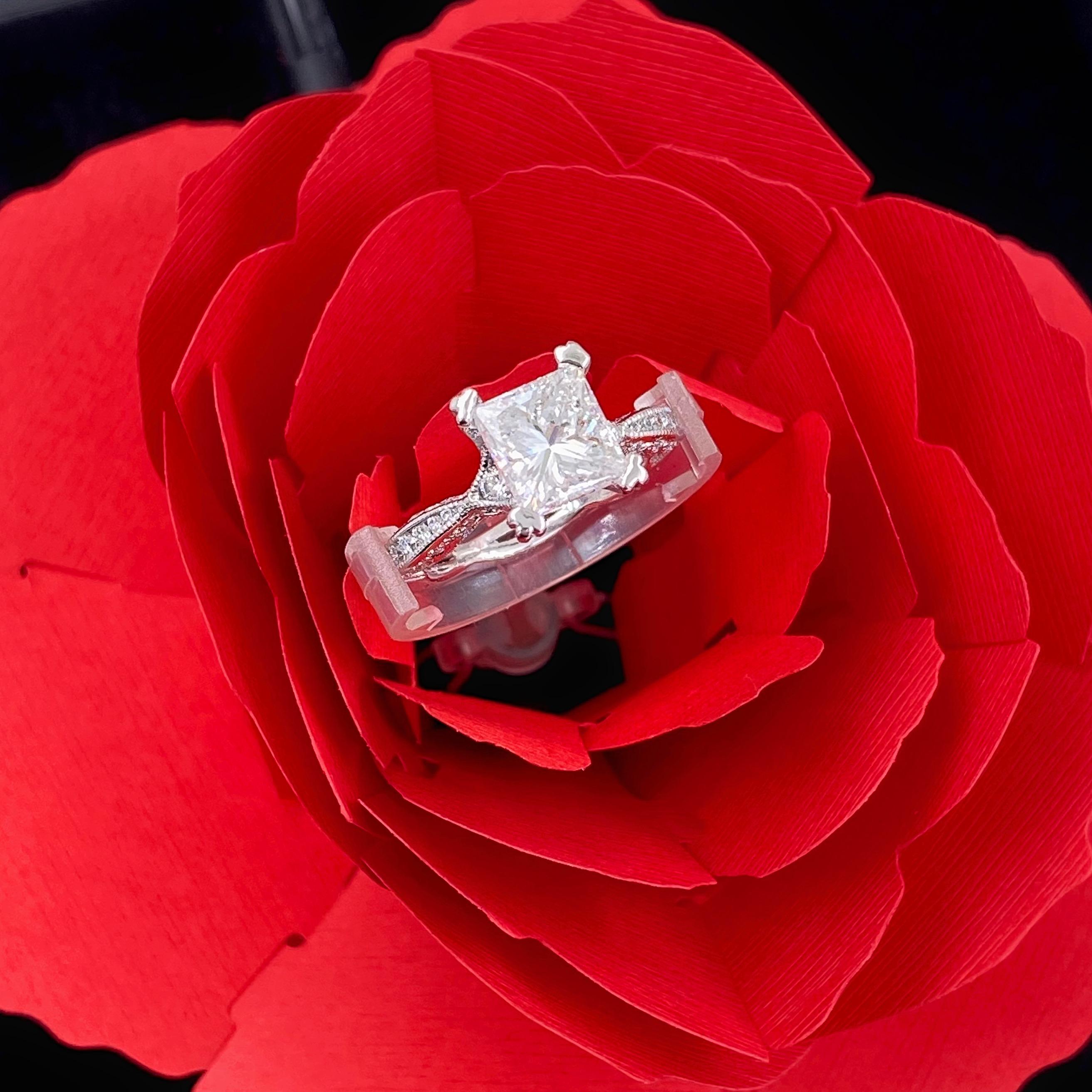 Tacori Crescent Princess Diamond 1.81 Carat 18 Karat White Gold Ring GIA 4