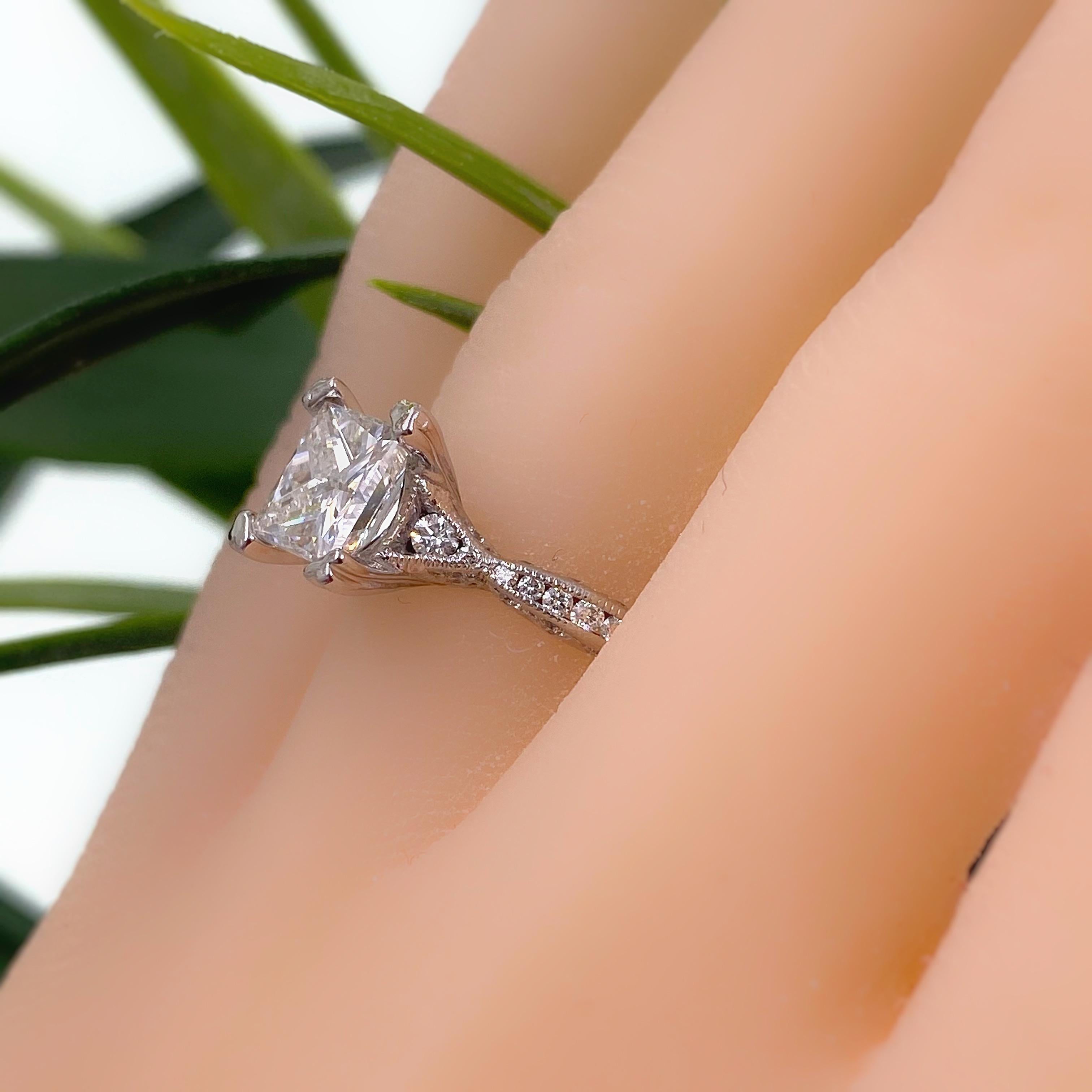 Princess Cut Tacori Crescent Princess Diamond 1.81 Carat 18 Karat White Gold Ring GIA