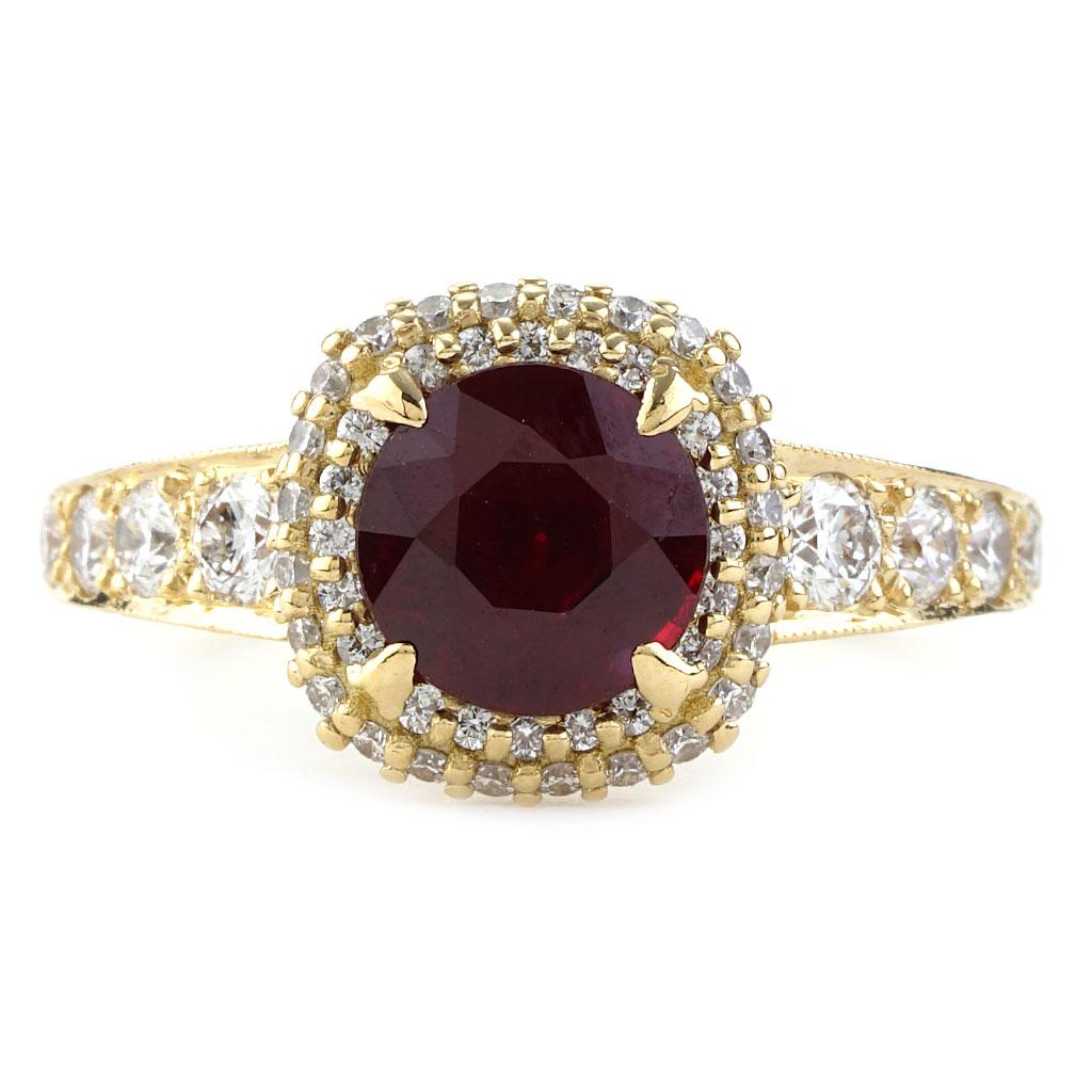 This Tacori Dantela Crescent Collection Engagement ring is made of 18K yellow gold, and weighs 3.10 DWT (approx. 4.82 grams). It contains one round cut red Ruby weighing 1.60 CTTW, and 54 diamonds G-H color, VS2-SI1 clarity weighing 0.65 CTTW. Size