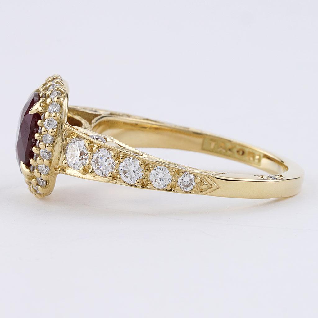 Round Cut Tacori Dantela 2.25 CTTW Ruby And Diamond Engagement Ring 18K Yellow Gold - 6.5 For Sale