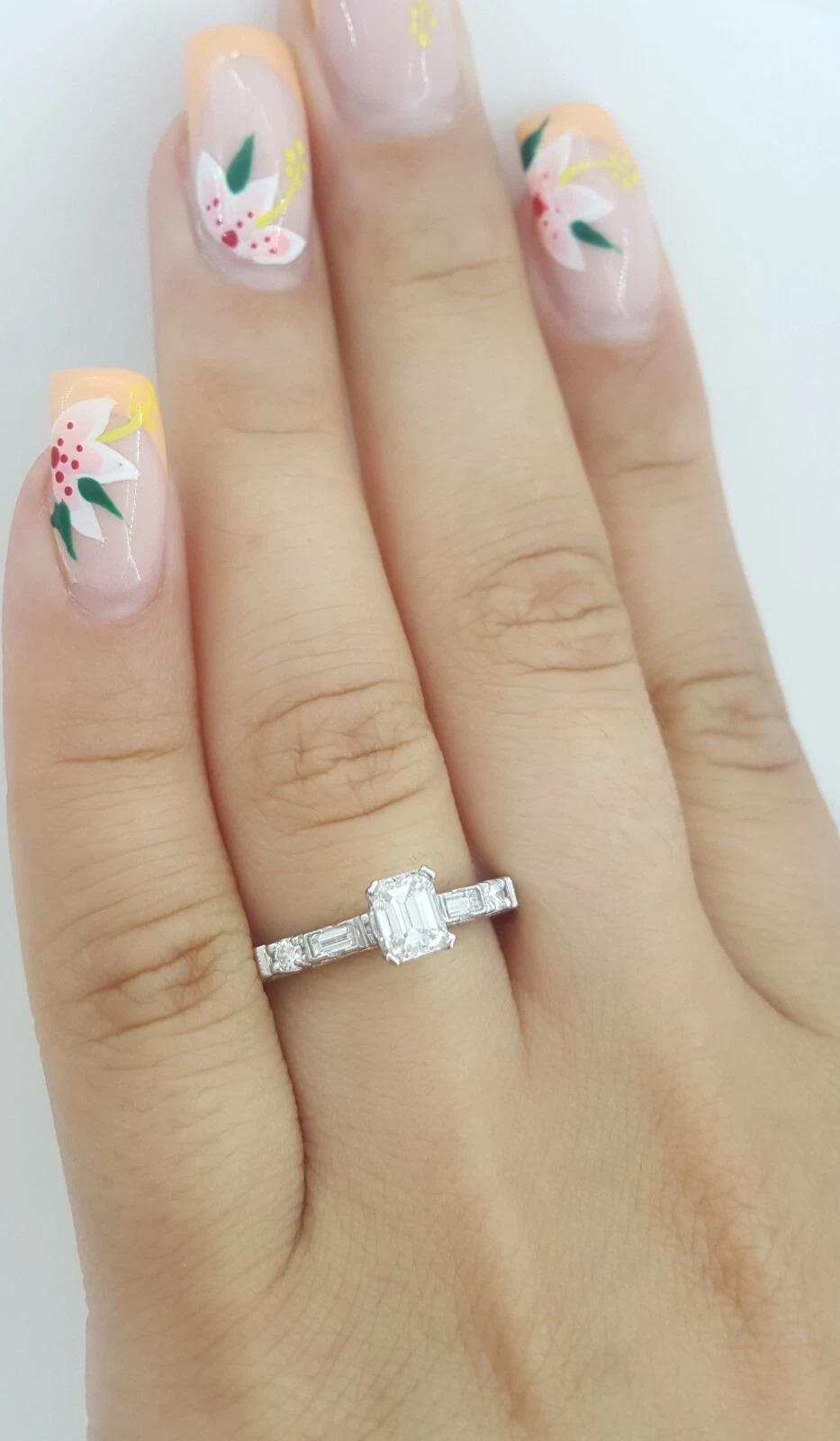 Tacori GIA zertifizierter Diamant-Verlobungsring mit Smaragdschliff im Angebot 1