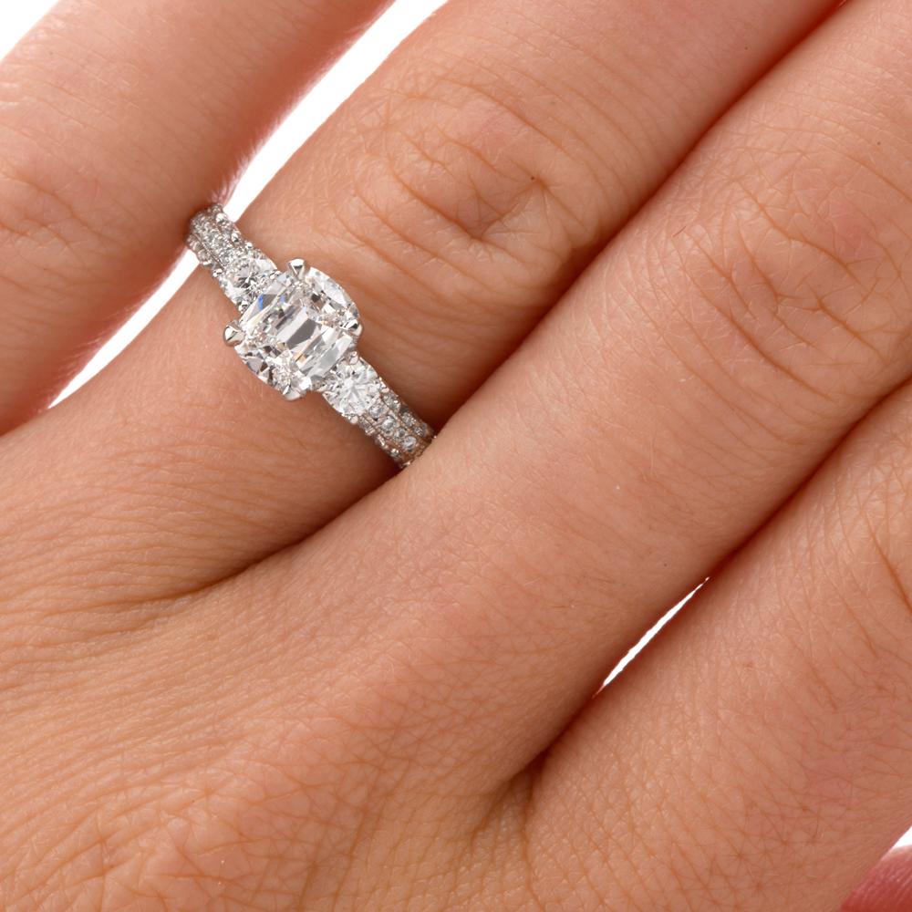 Tacori GIA Cushion 1.28 carats Diamond Platinum Engagement Ring For Sale 3