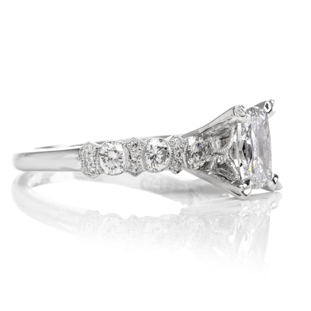 Tacori Verlobungsring aus Platin mit GIA-Diamant im Kissenschliff D-SI2 1,80 Karat Damen im Angebot