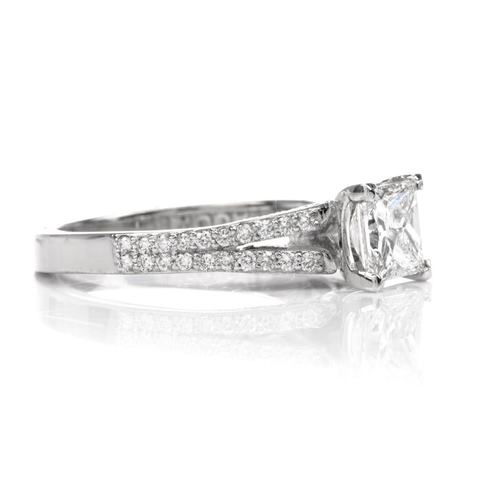 Tacori GIA Princess 1.32 Diamond Platinum Split Shank Engagement Ring In Excellent Condition For Sale In Miami, FL