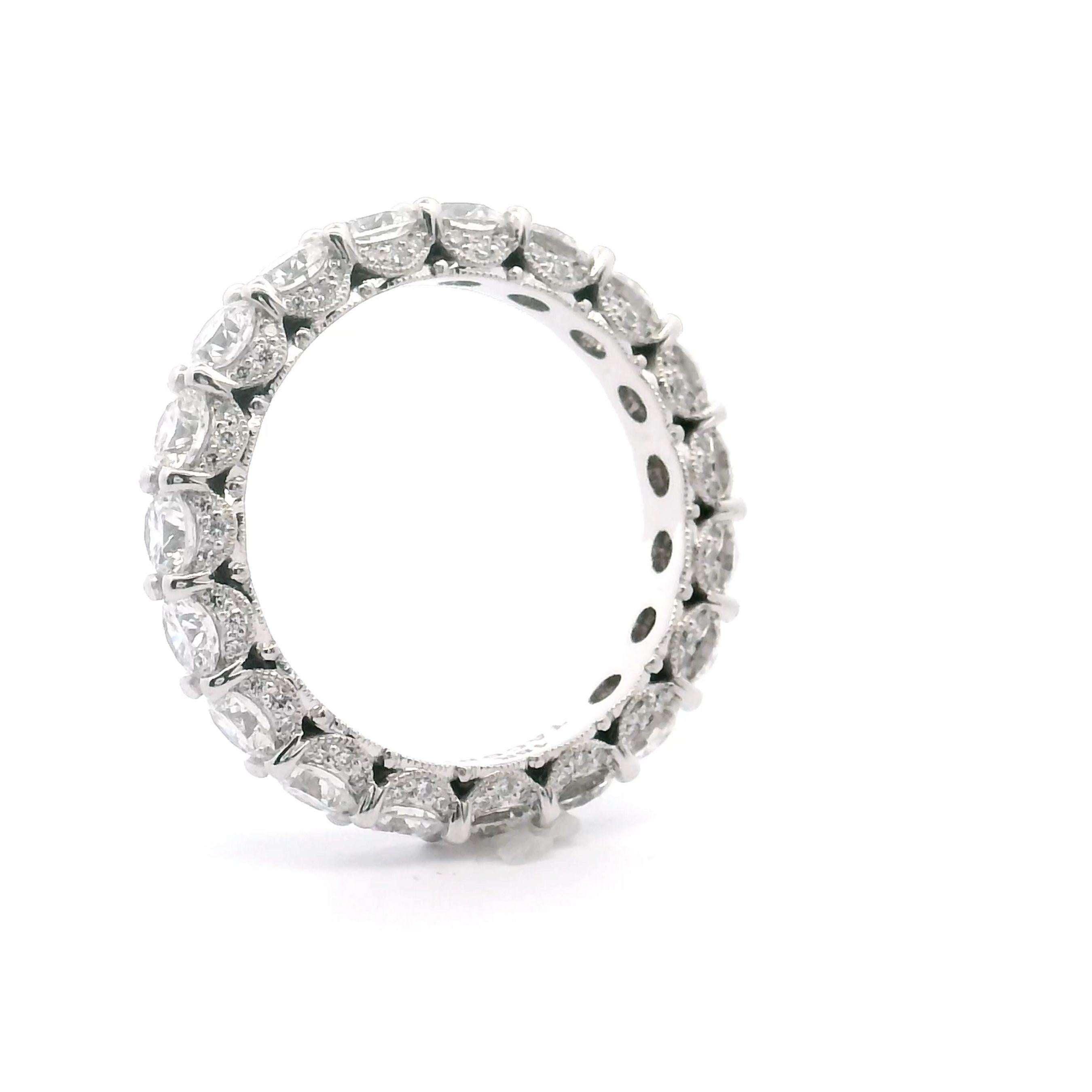 Round Cut Tacori HT2632 18k White Gold Eternity Ring, Round diamonds 3.20 carats, Size 6.5 For Sale