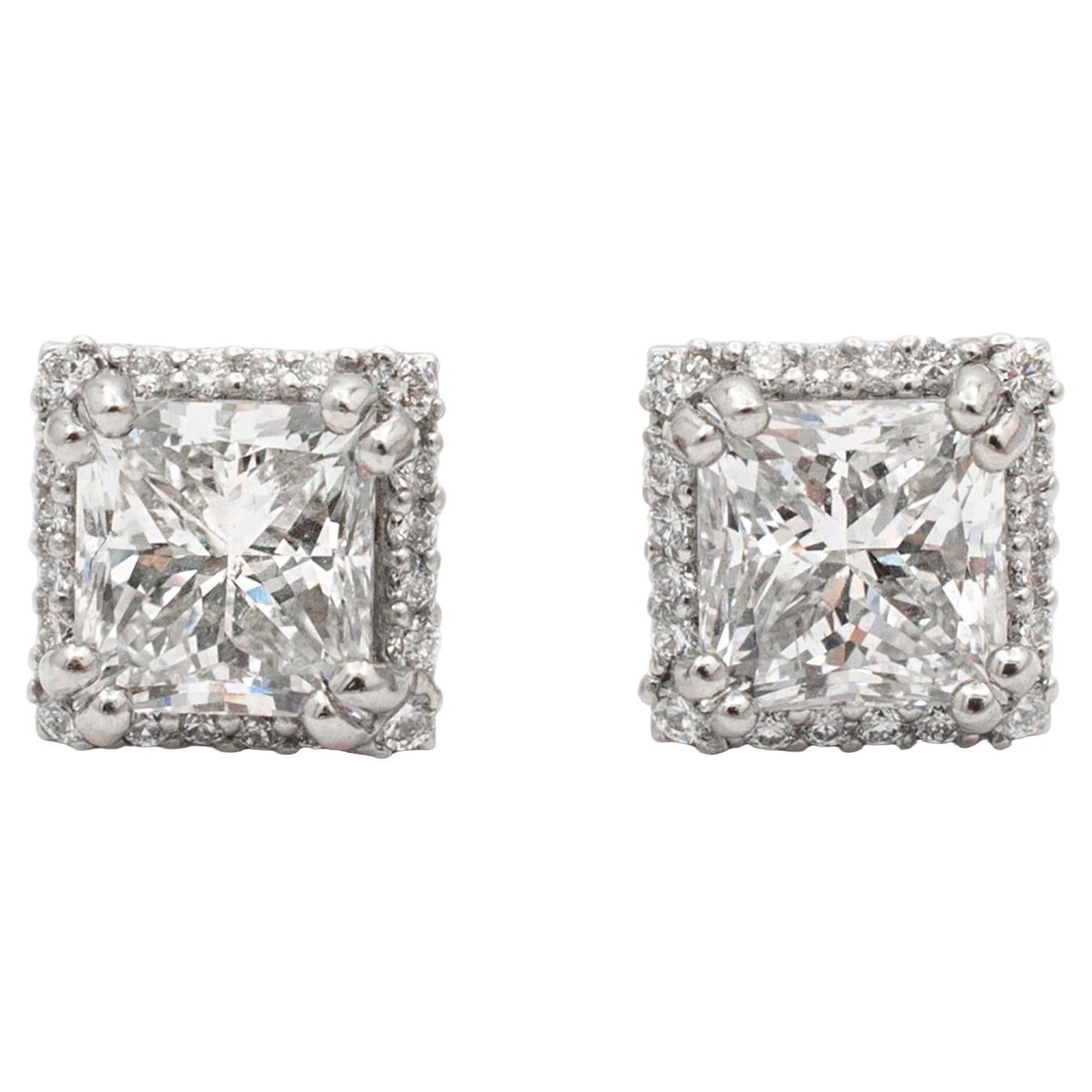 Tacori Ladies 18K White Gold Filigreed Style Square Halo Diamond Stud Earrings For Sale