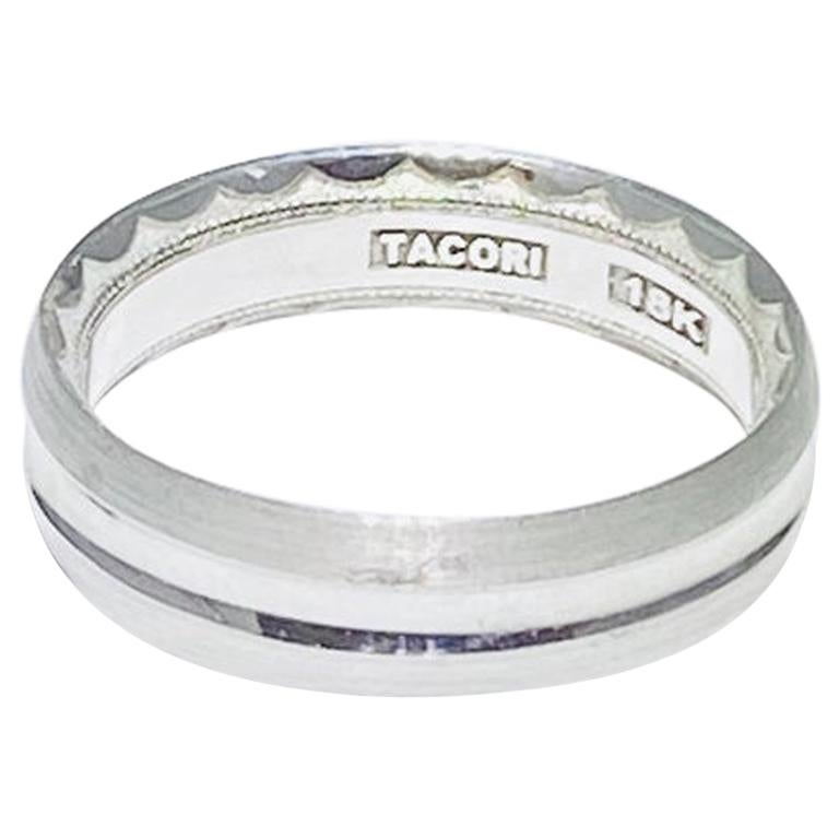 Tacori Men's 72-5S Band, Designer in 18 Karat White Gold Wedding Ring