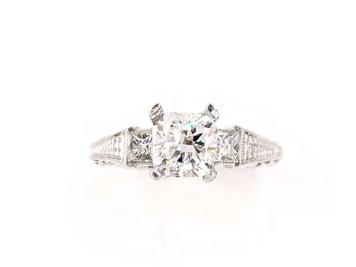 Tacori Platinum Carved Three-Stone Style Ring Setting In Excellent Condition For Sale In Pikesville, MD