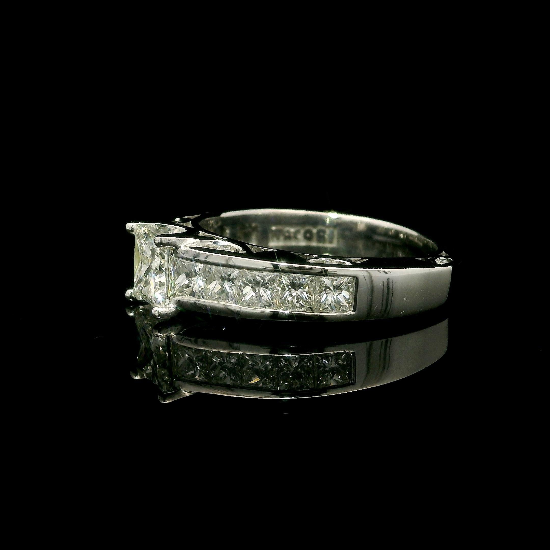 Women's Tacori Solid 18k White Gold GIA 2.63ctw Princess Cut Diamond Engagement Ring For Sale