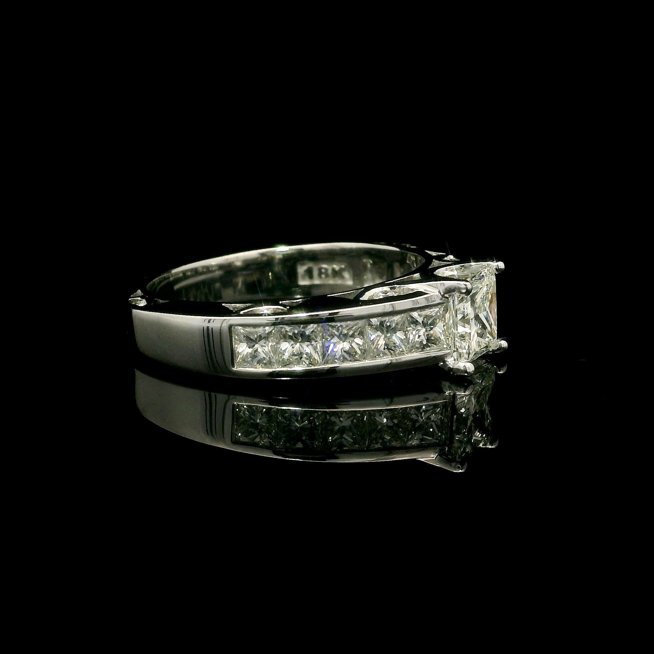 Tacori Solid 18k White Gold GIA 2.63ctw Princess Cut Diamond Engagement Ring For Sale 1