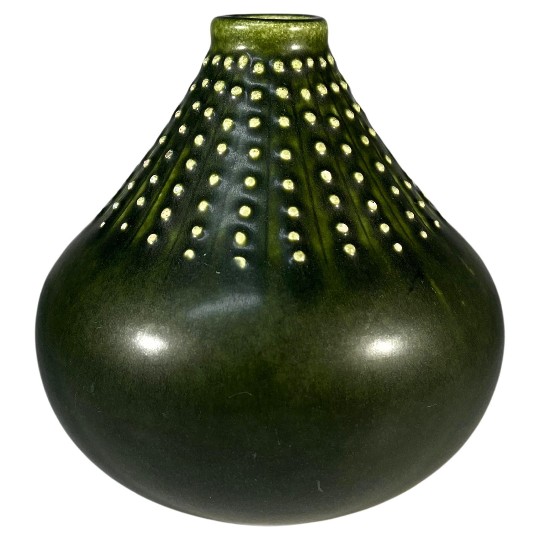 Tactile, Understated Vase By Dietlinde Hein, Knabstrup, Denmark. c1960