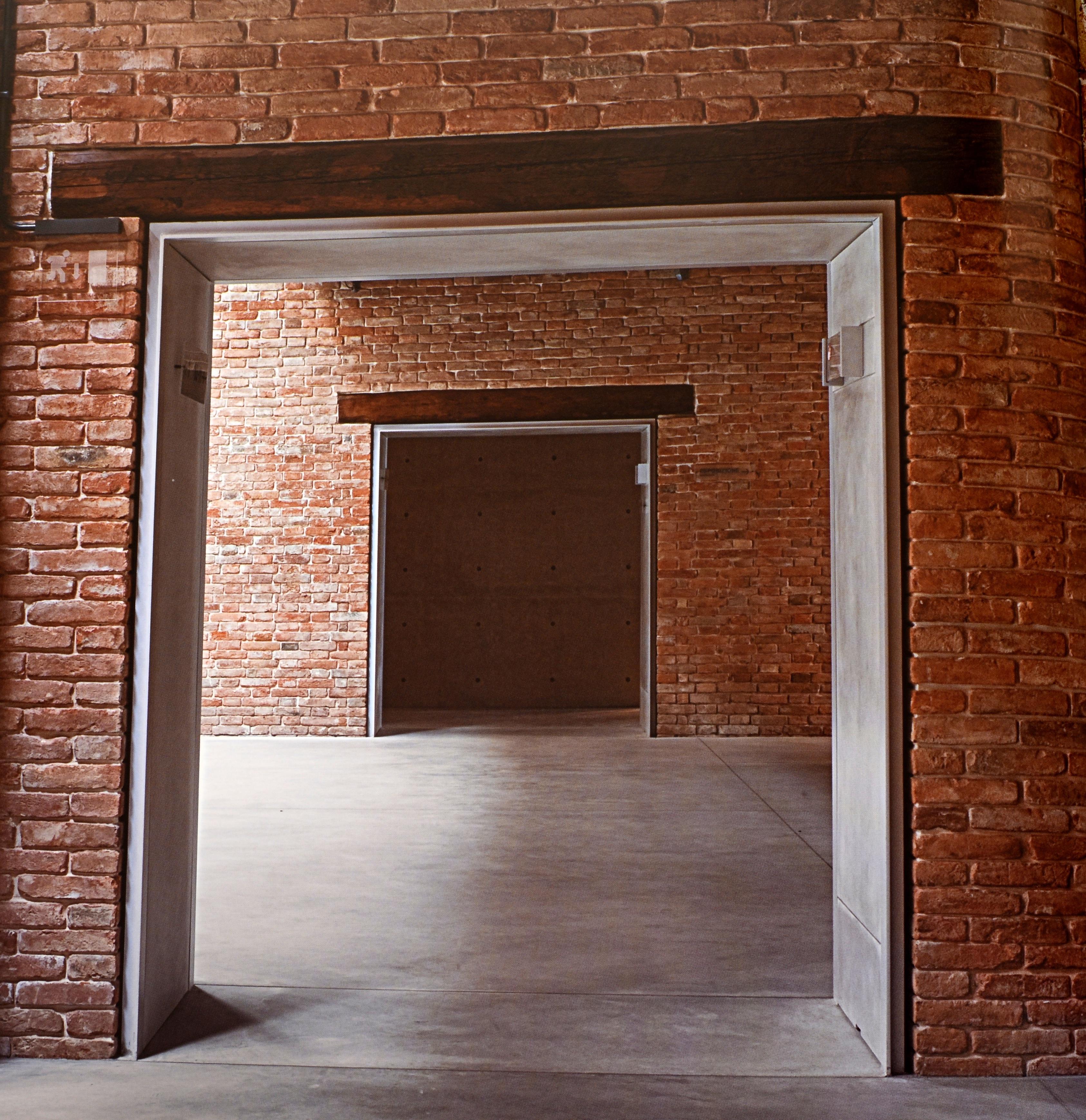 Tadao Ando Venice: Pinault Collection at the Palazzo Grassi & the Punta Della For Sale 4