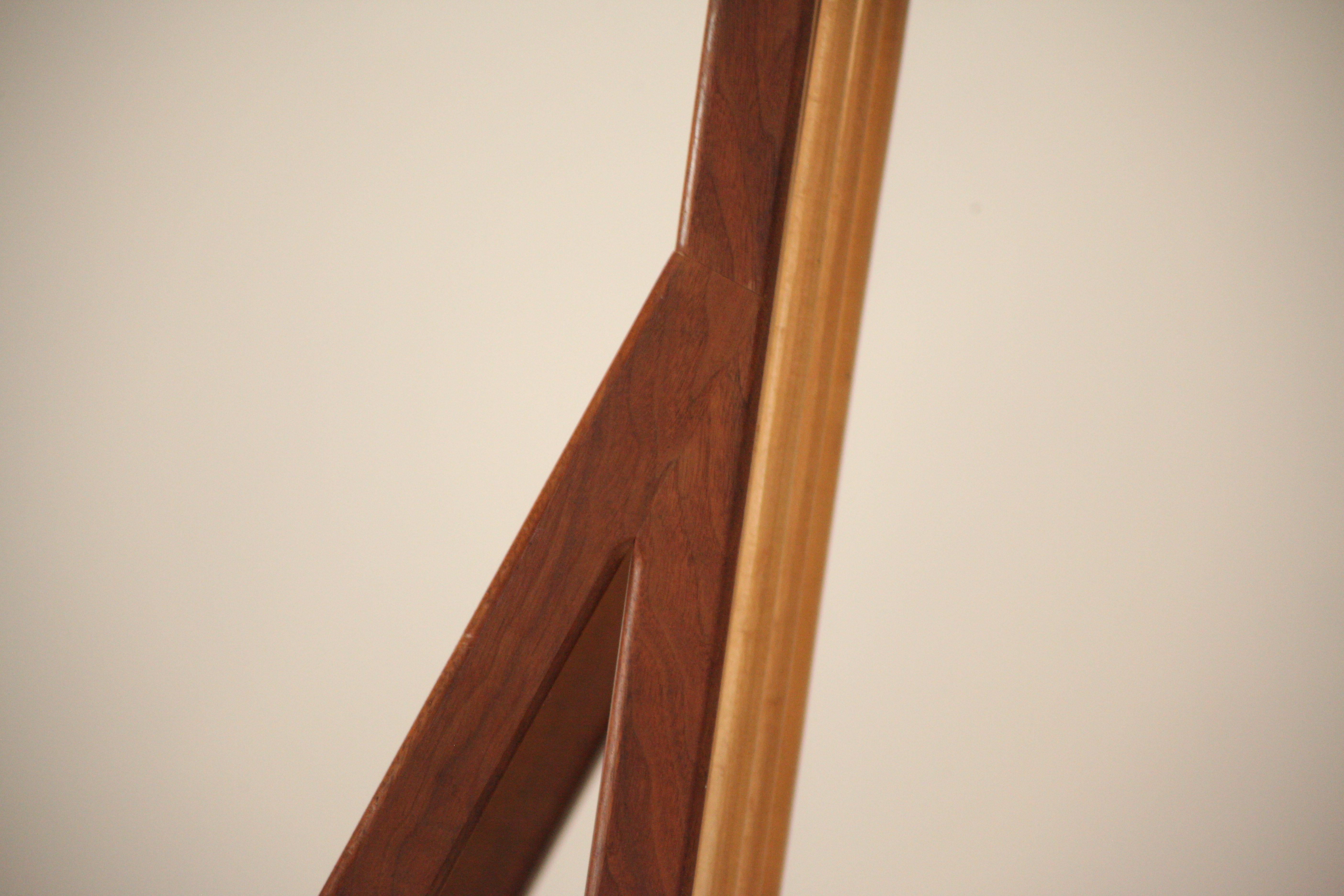 Tadao Arimoto Walnut Spindle Back Chair, 1980s im Angebot 8