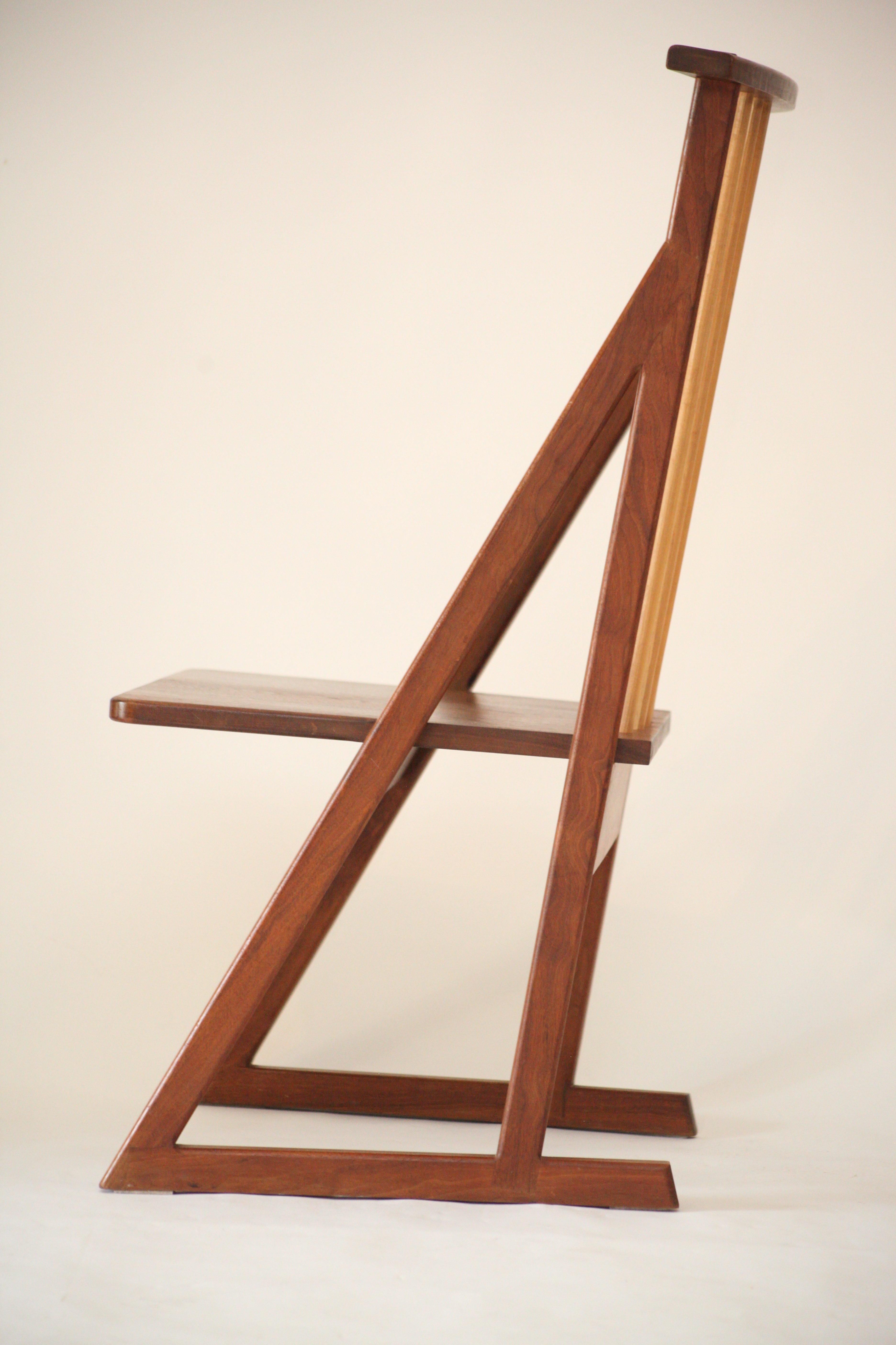 Tadao Arimoto Walnut Spindle Back Chair, 1980s im Angebot 10