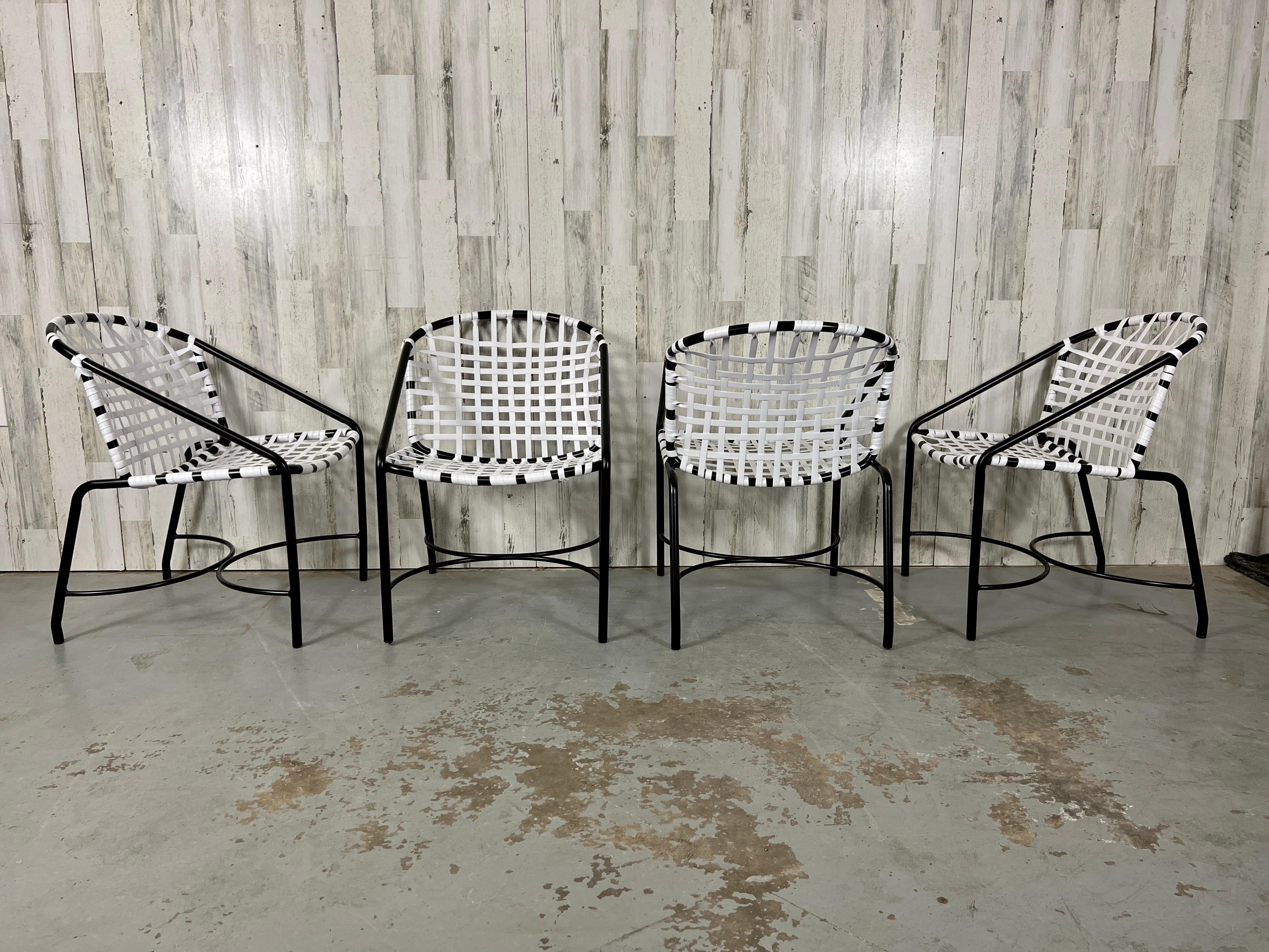 Tadao Inouye for Brown Jordan Kantan Patio Table and four Chairs For Sale 3