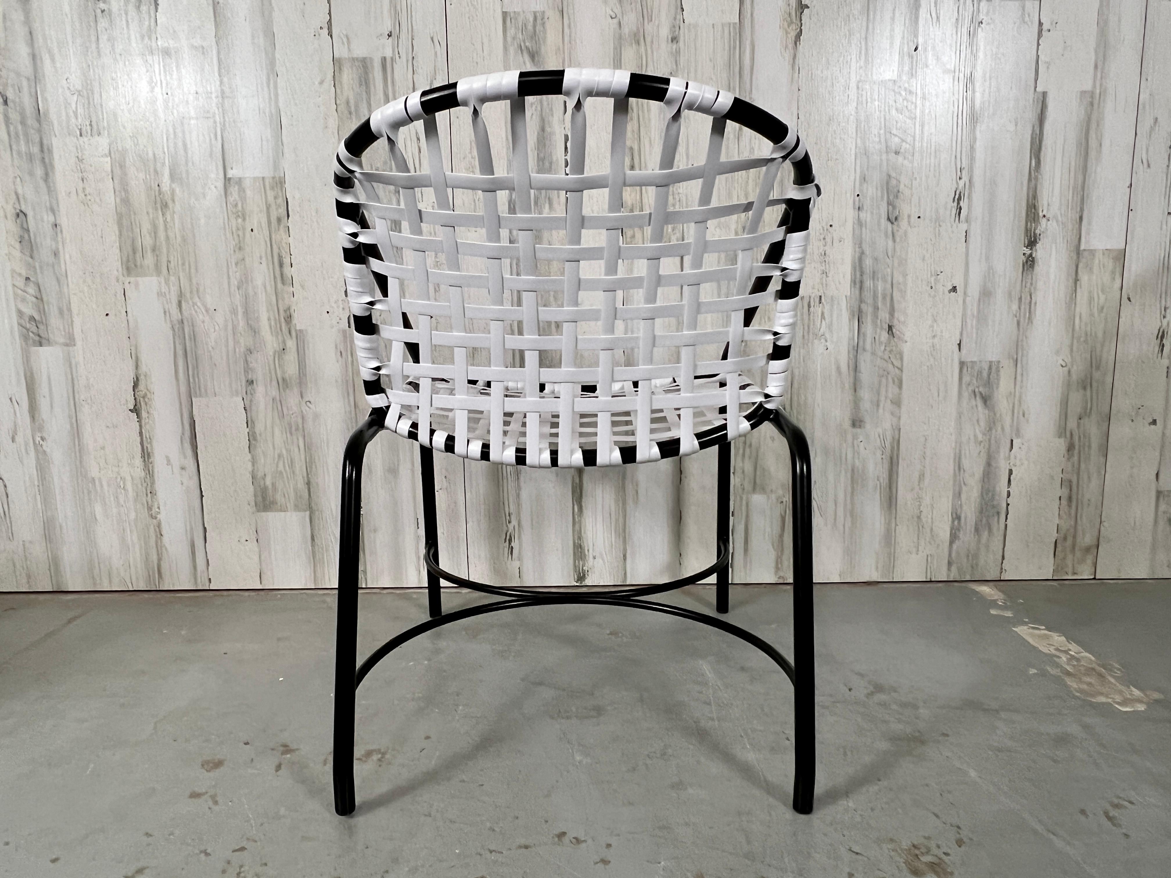 Tadao Inouye pour Brown Jordan Kantan Patio Table et quatre chaises en vente 10