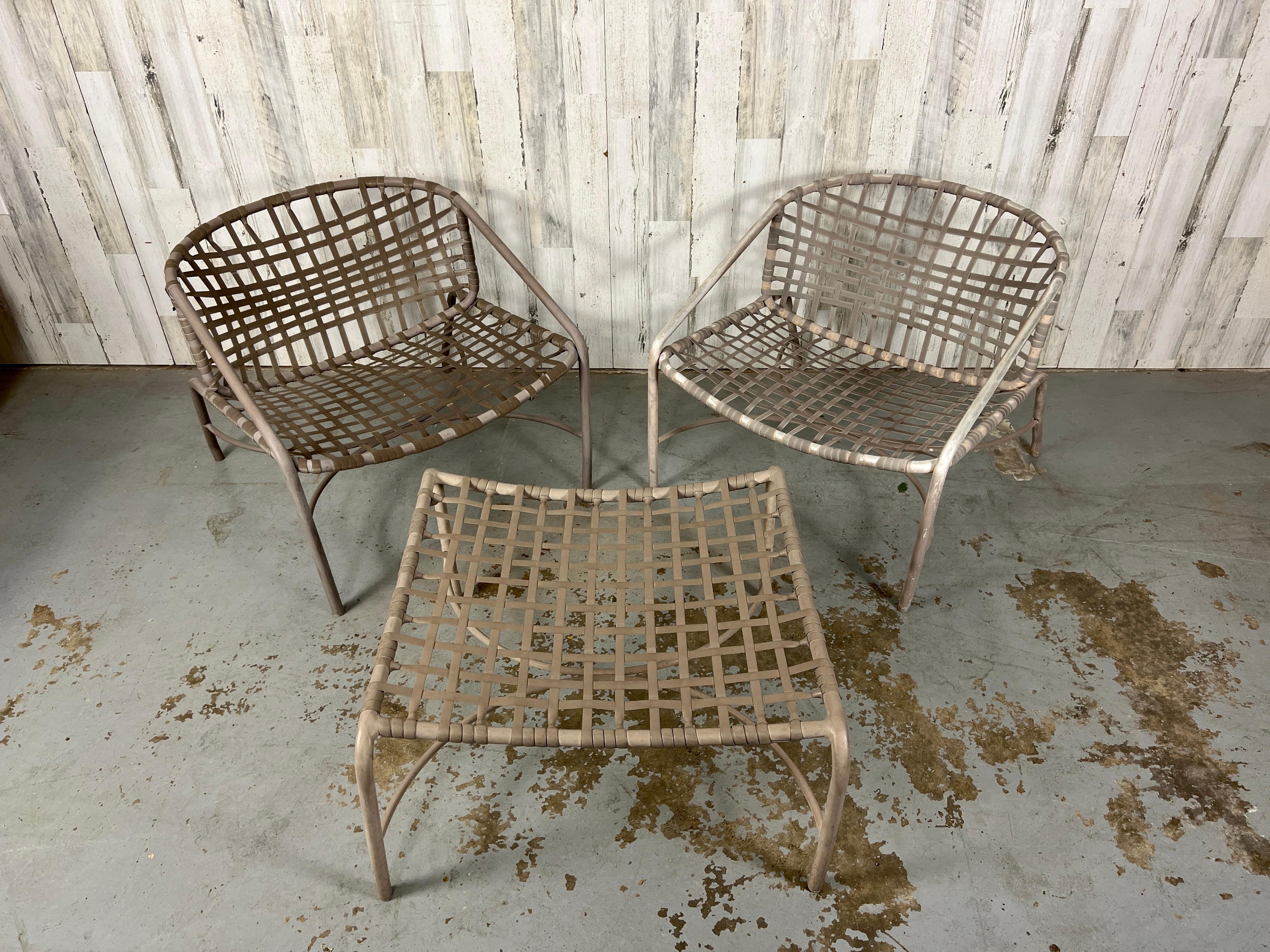 Tadao Inouye For Brown Jordan Kantan Set of Patio Chairs with Ottoman In Fair Condition For Sale In Denton, TX
