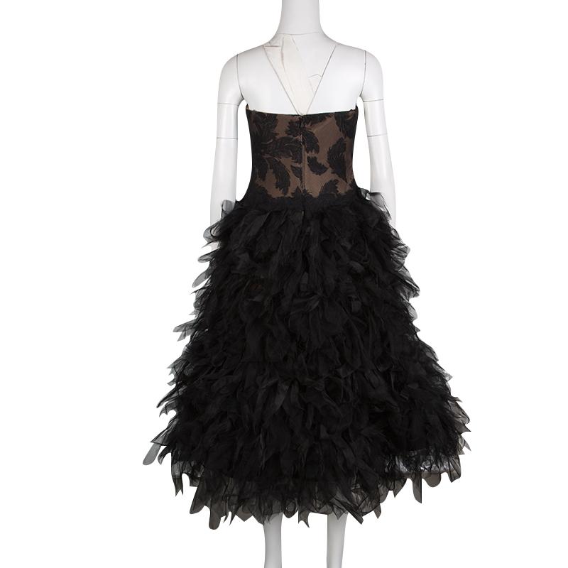 Tadashi Shoji Black Tulle Embroidered Faux Feather Strapless Dress M In New Condition In Dubai, Al Qouz 2