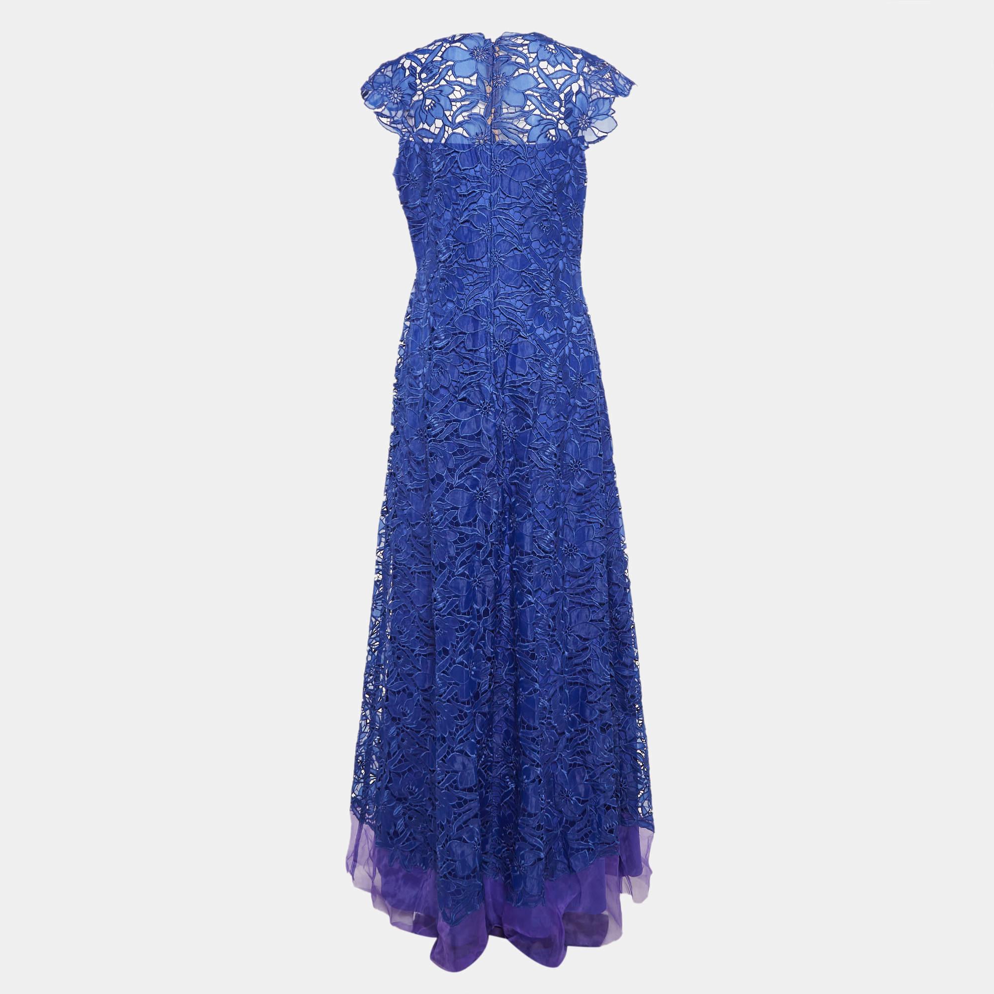 Für alle abendlichen Soireen und Partys mit gehobenen Ansprüchen sorgt ein Kleid wie dieses dafür, dass Sie die Beste von allen sind. Dieses Kleid hat eine hervorragende Passform und ist mit einem atemberaubenden Ausschnitt und einem schönen Farbton