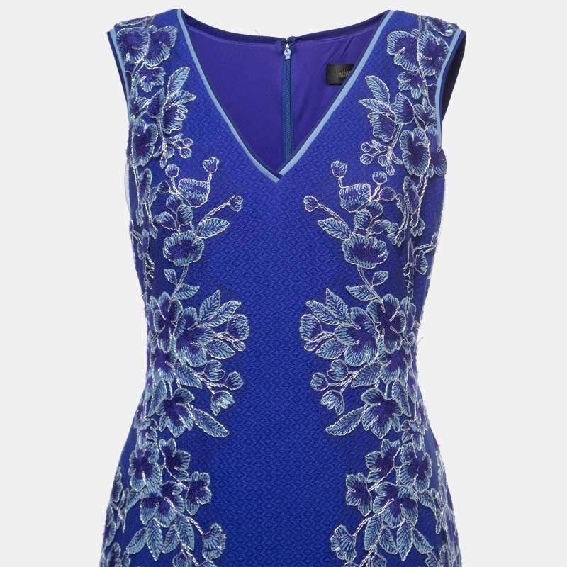 Tadashi Shoji Blue Knit Floral Lace Applique Sleeveless Gown S In New Condition In Dubai, Al Qouz 2