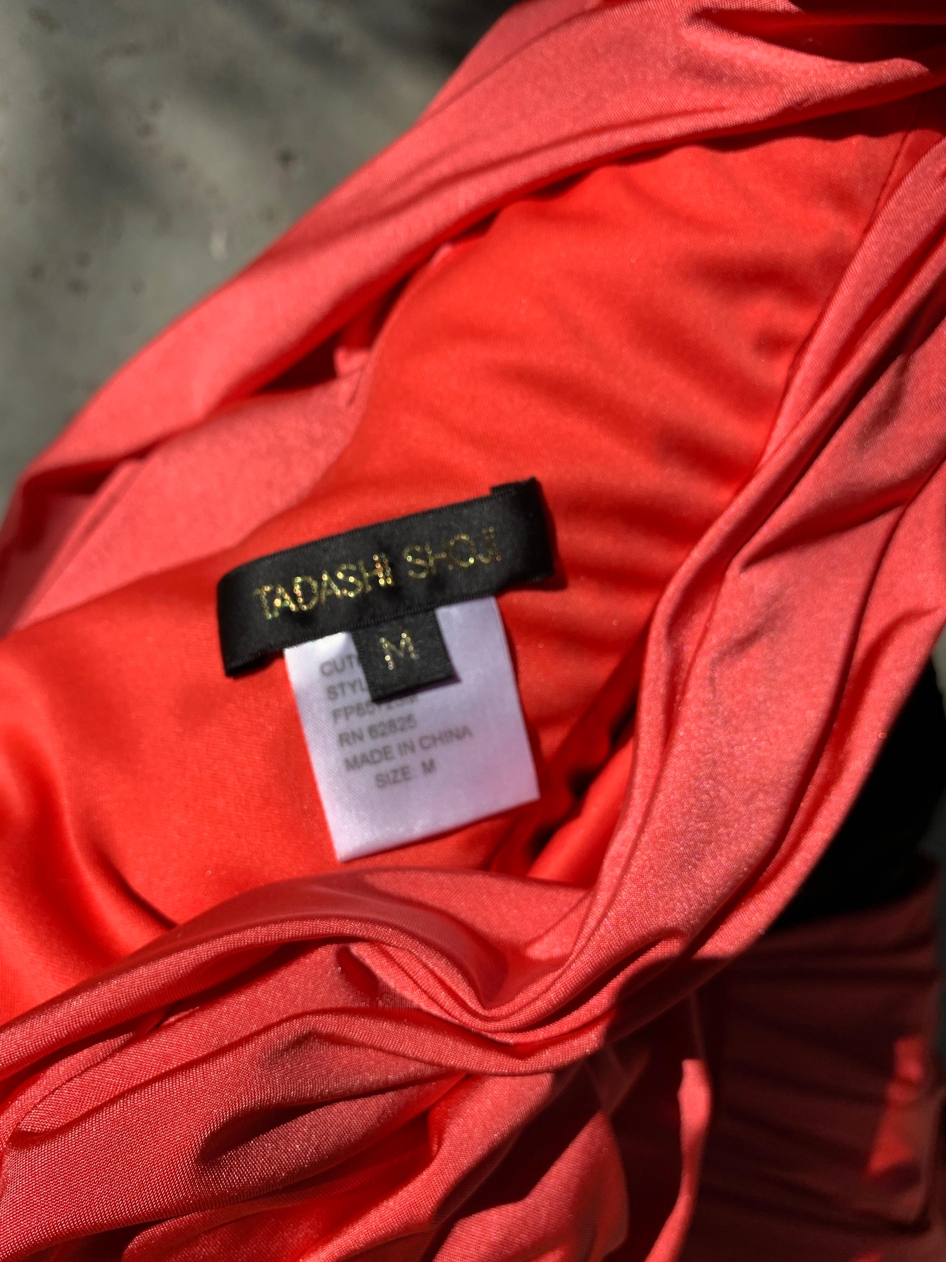 Tadashi Shoji Collectiion Robe drapée asymétrique en corail Taille M en vente 6