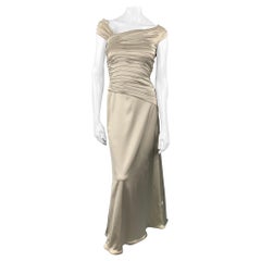 TADASHI Size 4 Silver Satin Acetate Blend Ruched Gown