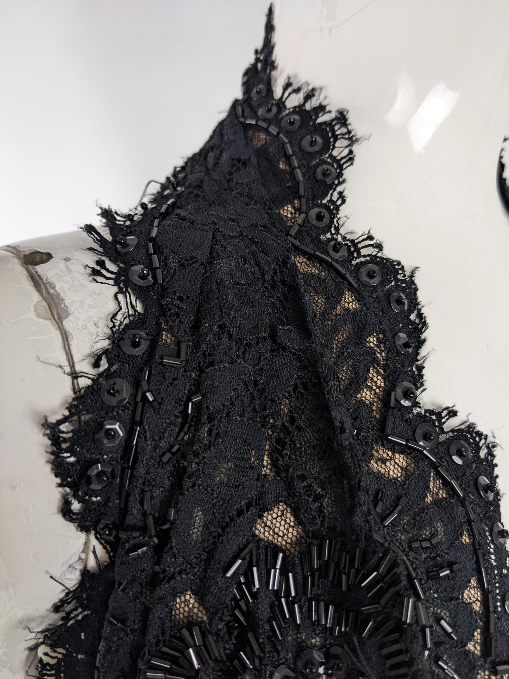 Tadashi Vintage Sexy Plunging Plunge Neck Lace & Velvet Evening Gown Dress 4