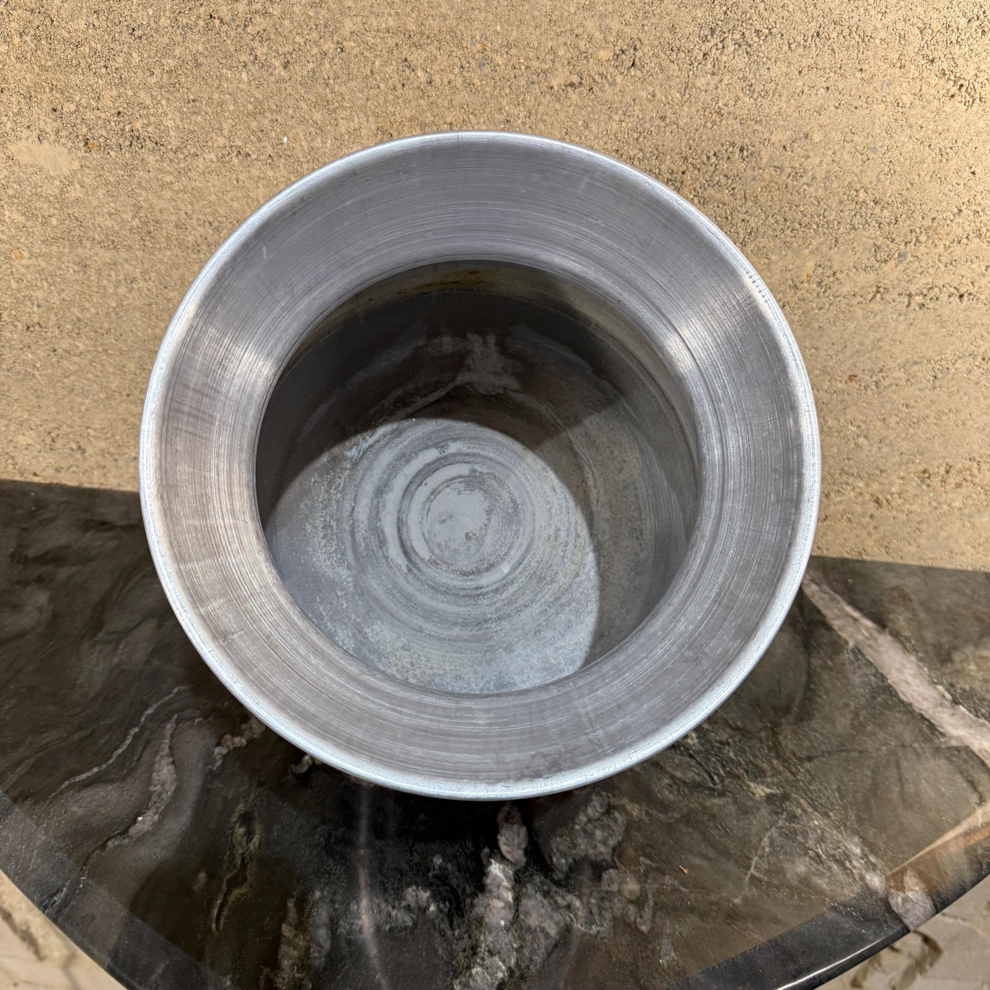 Tae Heng Long Aluminium Schüssel Dampfer Reis Thai im Angebot 1