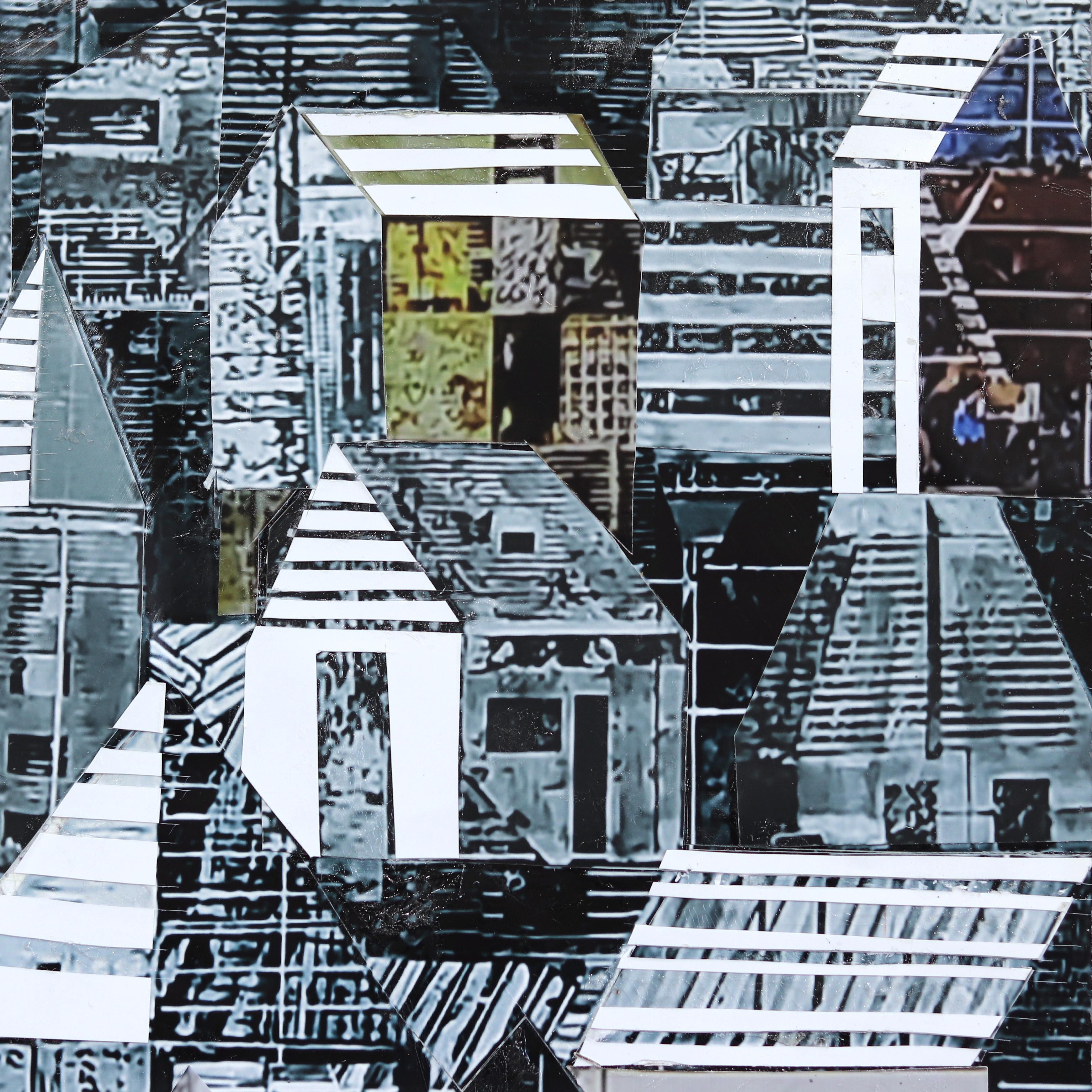 Sublime 230 - Collage photographique original de paysage urbain Artwork - Gris Abstract Painting par Tae Ho Kang