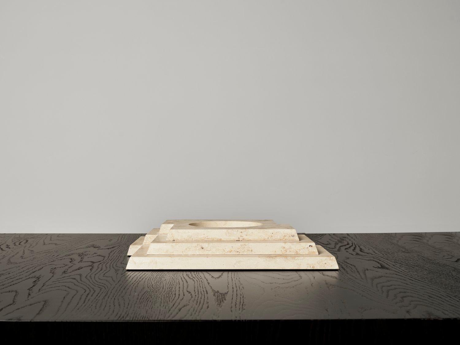 Cuenco escultórico decorativo Taes de piedra caliza Jura Gelb by Mokko Amsterdam Otro en venta