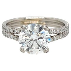 Verlobungsring aus Taffin Platin mit Diamanten