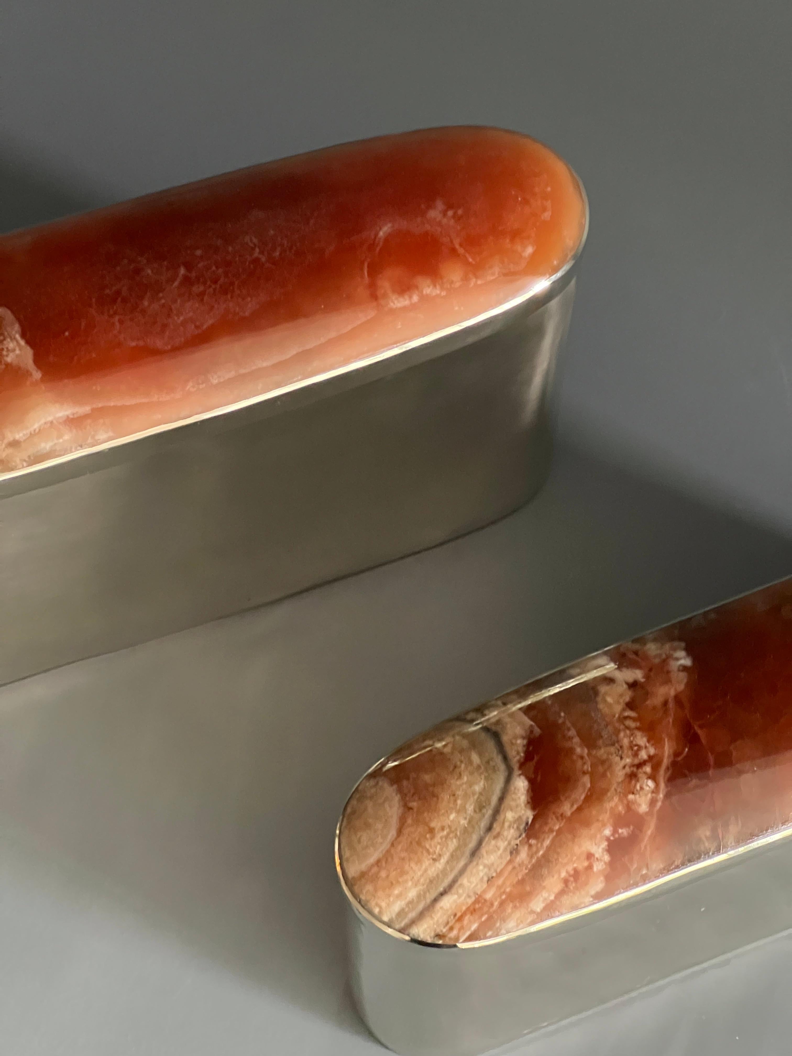 Caja ovalada de ónice mediana Tafi en venta 2