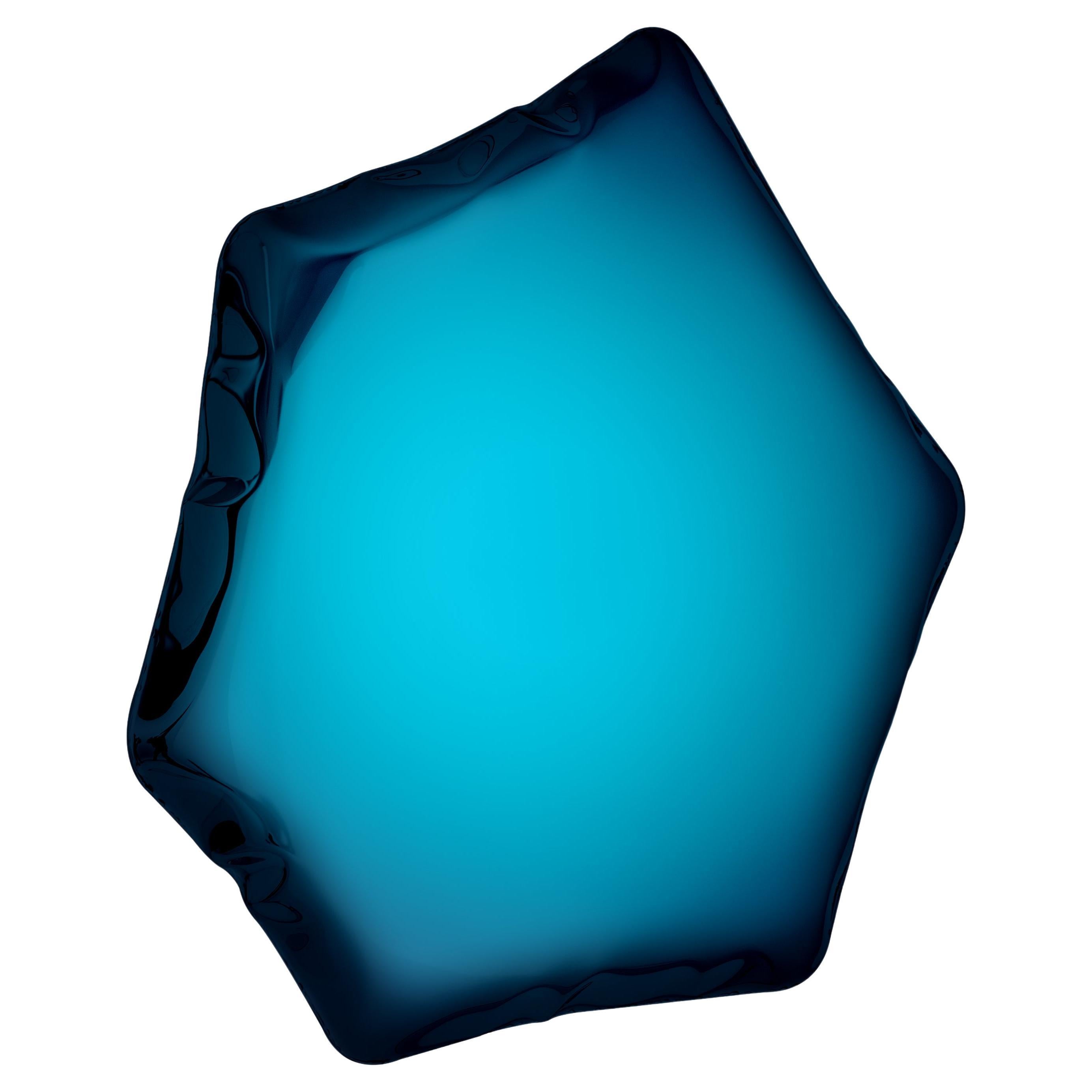 Specchio da parete in acciaio inossidabile Tafla C6 lucidato colore Deep Space Blue di Zieta