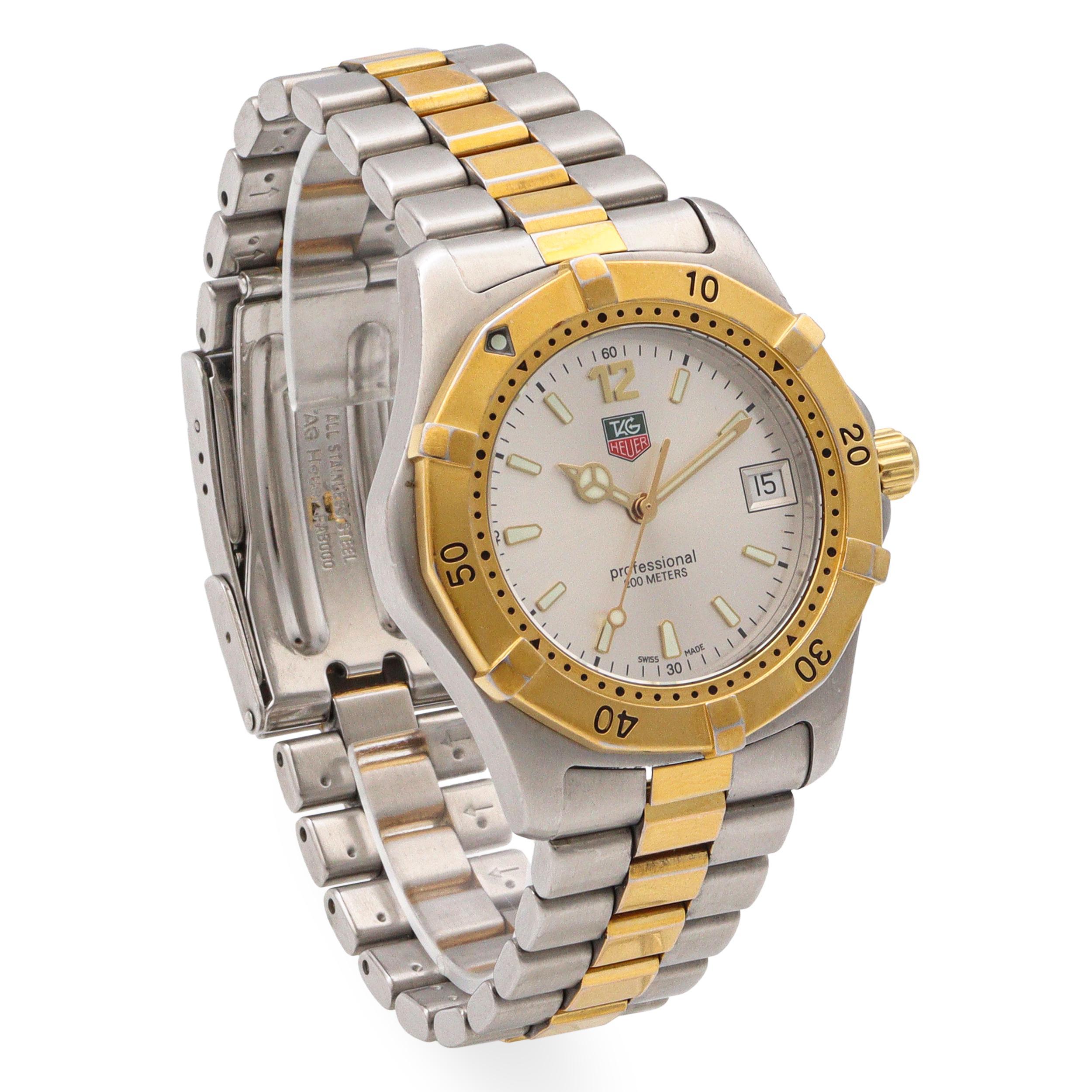 De los hombres Reloj de hombre TAG Heuer 2000 Professional Classic Date Cuarzo Ref. WK1120 en venta