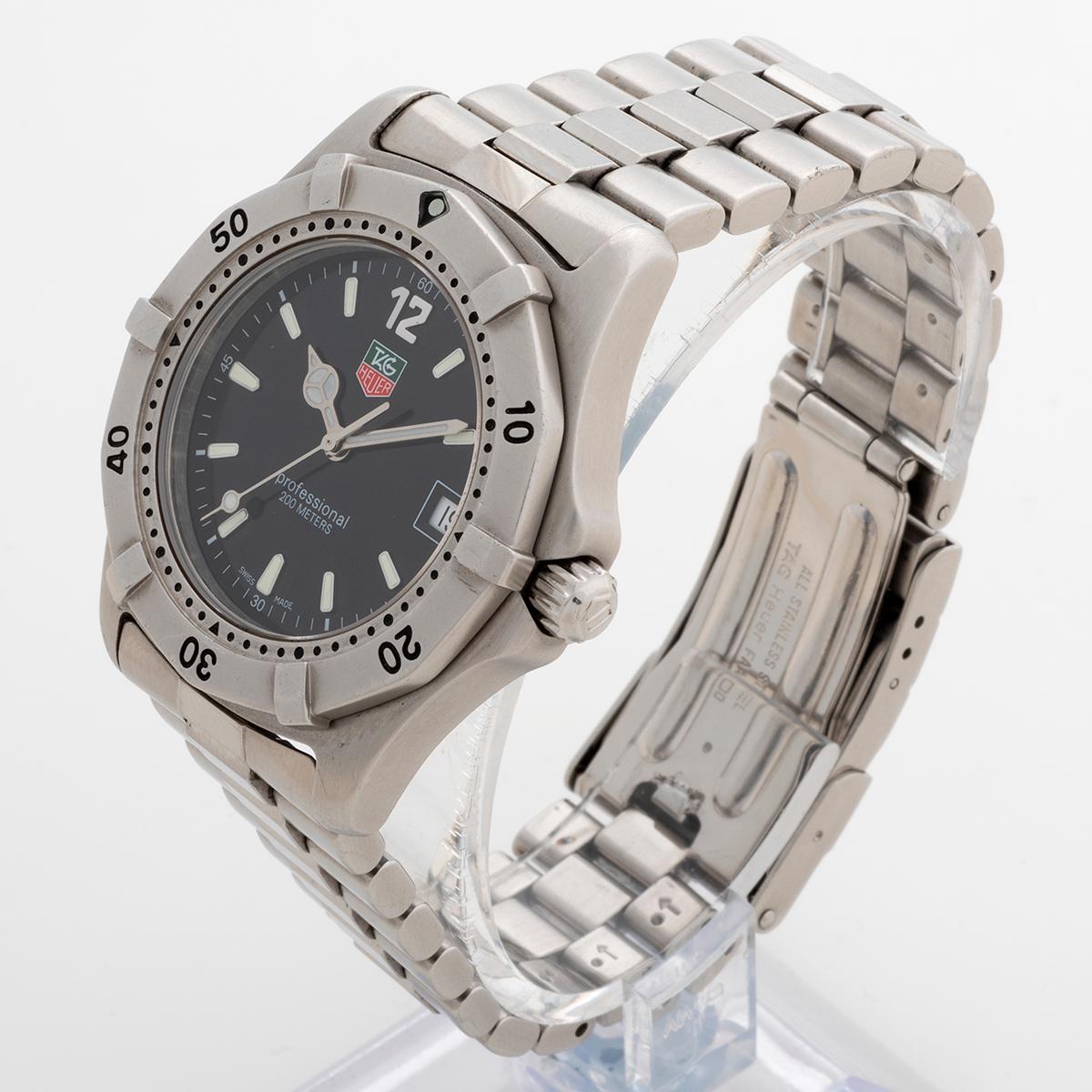 Profesional de cuarzo Tag Heuer 2000 ref WK1110-1, esfera negra, caja de 39 mm, año 2000. en Bueno Estado en Canterbury, England