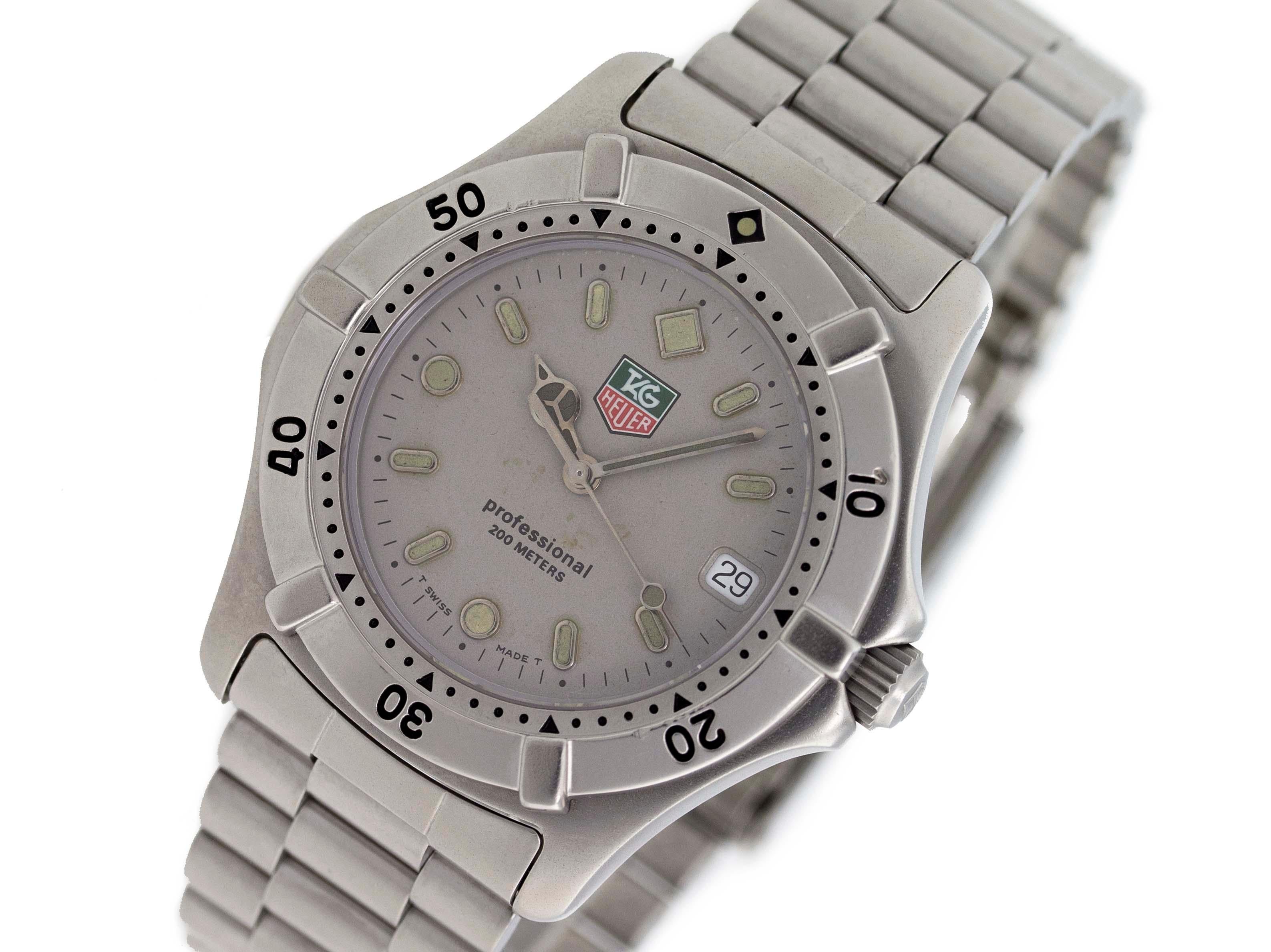 Brand: TAG Heuer
Model: 2000 Series
Reference Number WE1111
Movement: Quartz
Condition: Excellent Pre-owned
Box/Papers: Box
Band Type Stainless Steel Bracelet
Band Length: 7 Inches
Case Size: 37MM
Case Material: Stainless Steel
Dial Grey